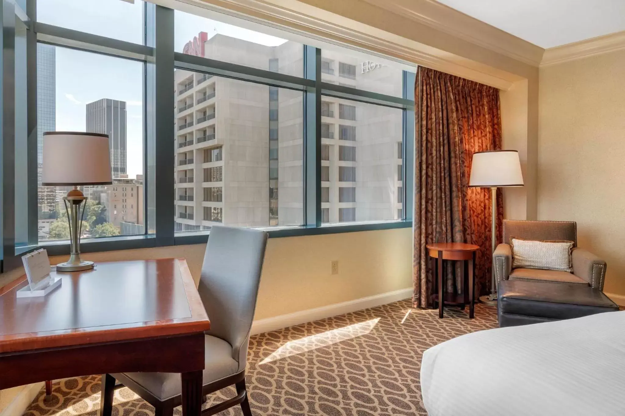 Photo of the whole room in Omni Atlanta Hotel at CNN Center