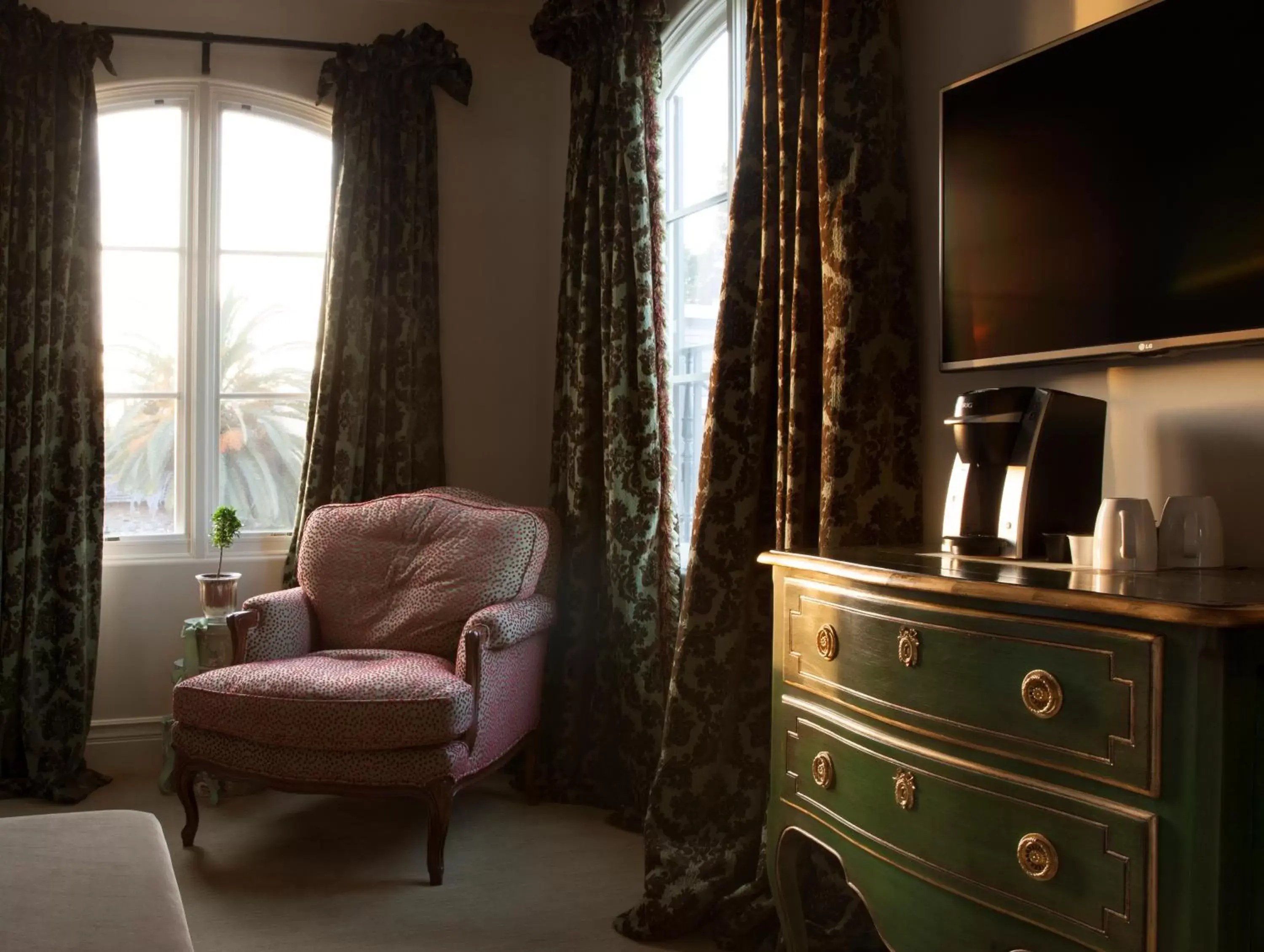 Suite - single occupancy in Enchante Boutique Hotel Suite - single occupancy in Enchante Boutique Hotel