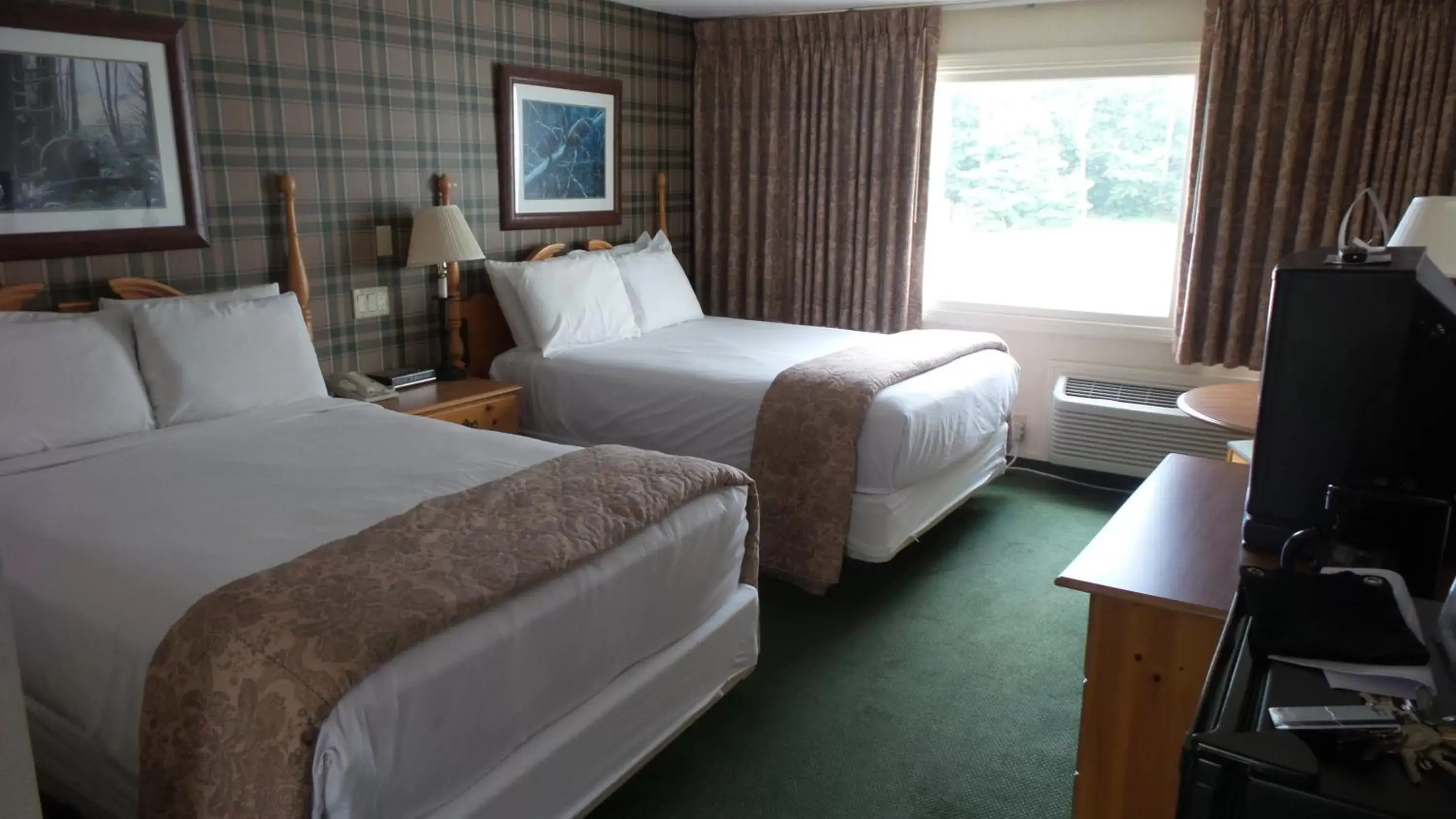 Bedroom, Bed in Green Granite Inn, Ascend Hotel Collection
