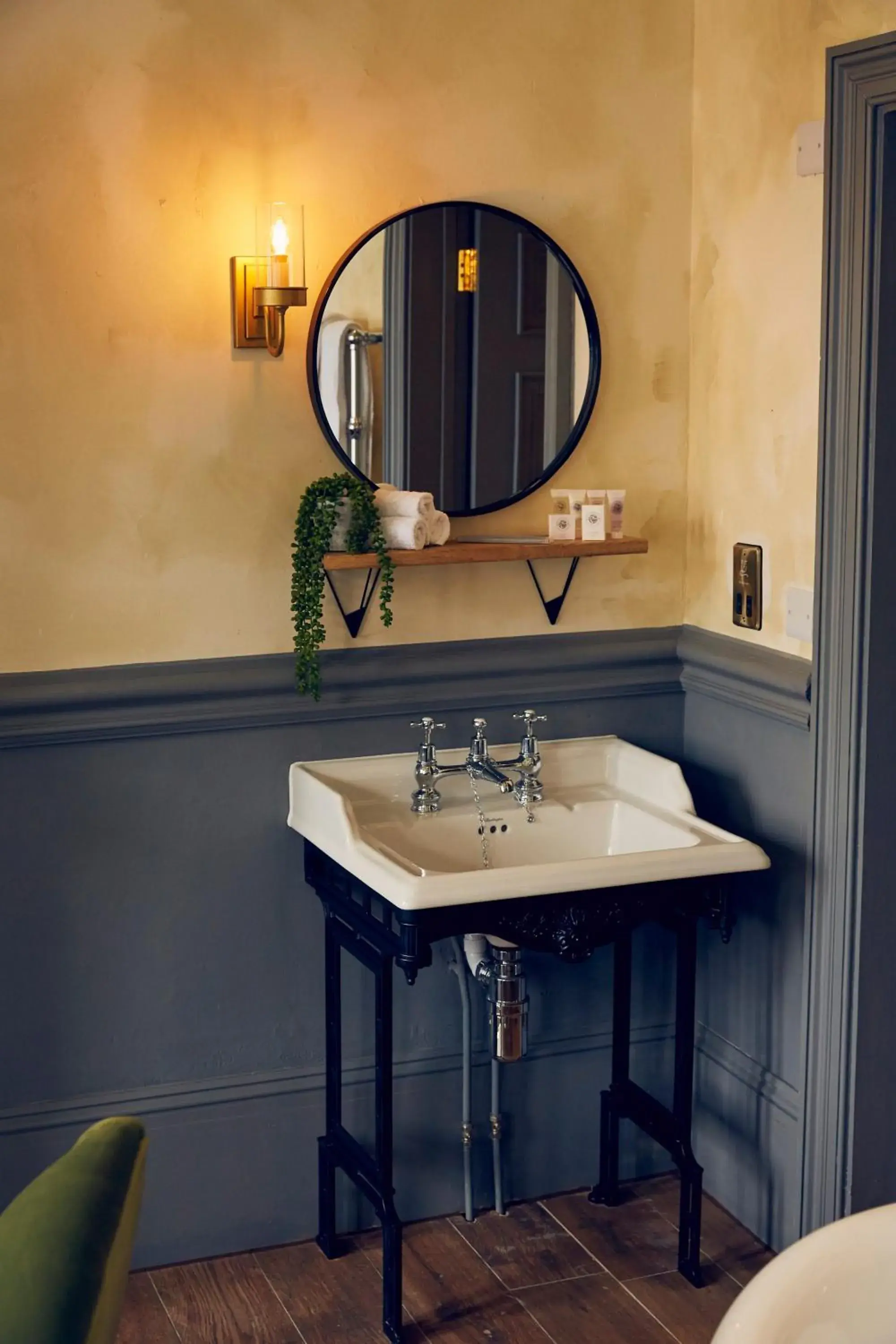 Bathroom in Frederick Street Townhouse