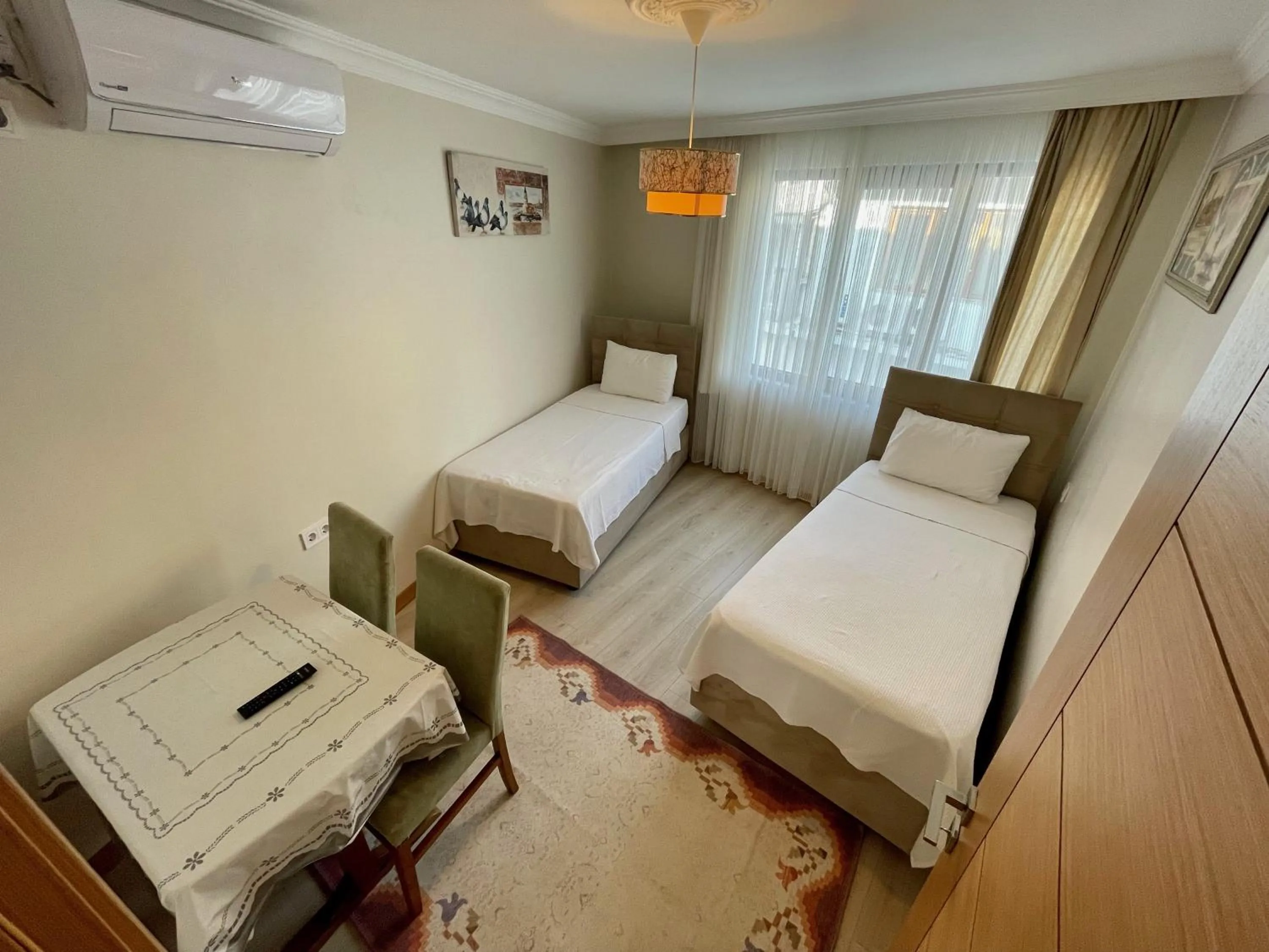 Photo of the whole room, Bed in Oldtown Sultanahmet Suites