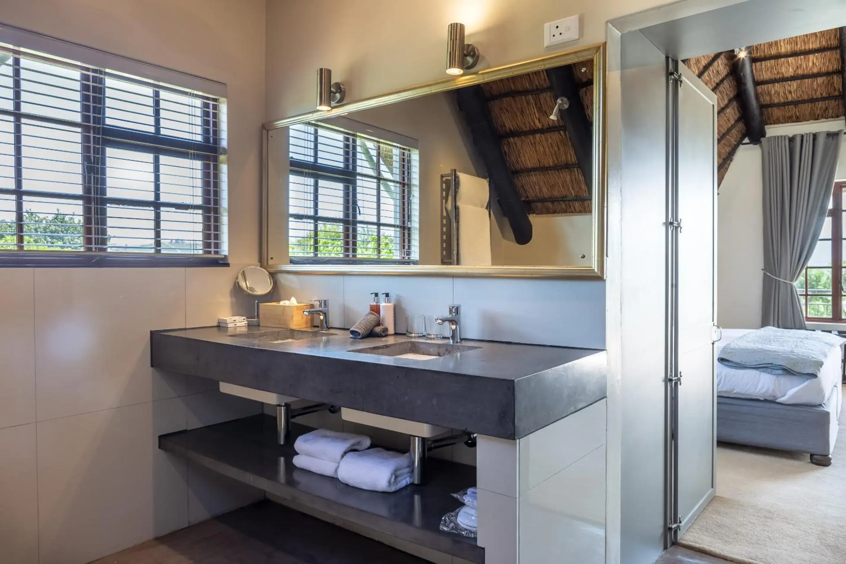 Bathroom in Wedgeview Country House & Spa