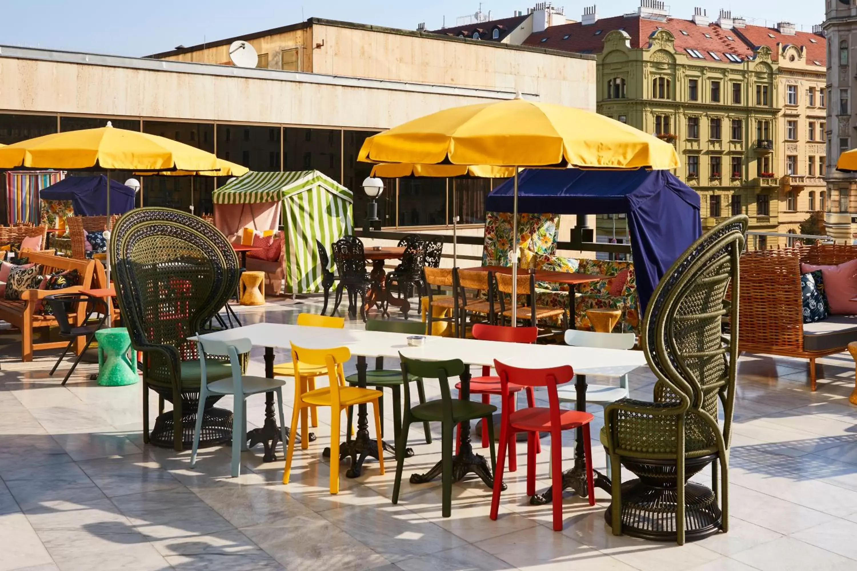 Patio, Restaurant/Places to Eat in Mama Shelter Prague