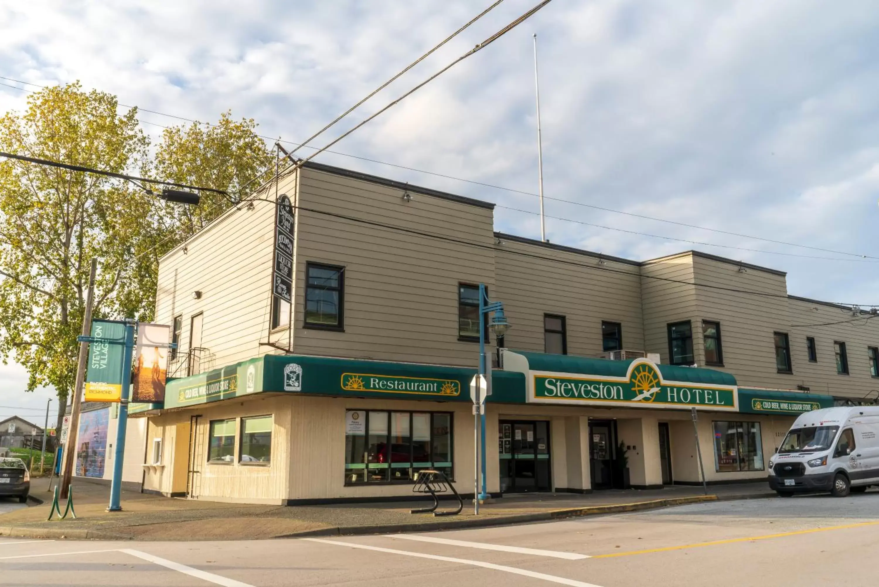 Property Building in The Steveston Cafe & Hotel