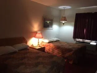 Bedroom in Macklin Motor Inn