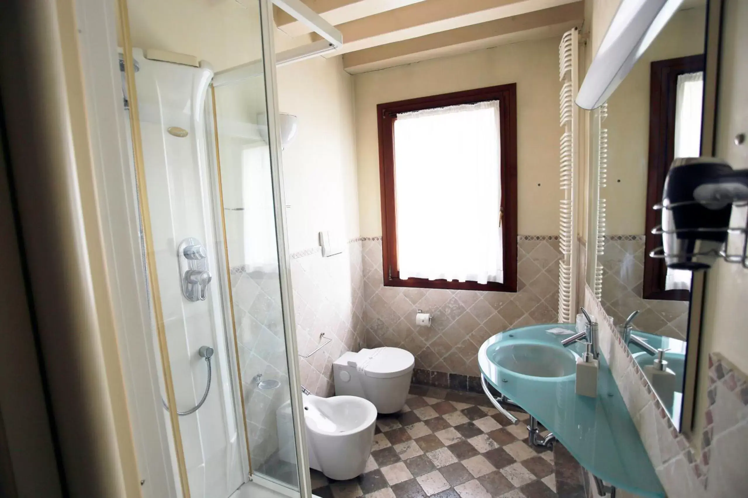 Toilet, Bathroom in Relais Villa Selvatico