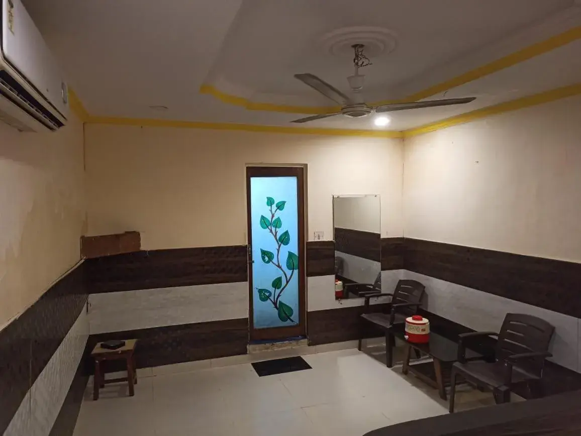 Hotel royal and restaurant Hotel royal and restaurant