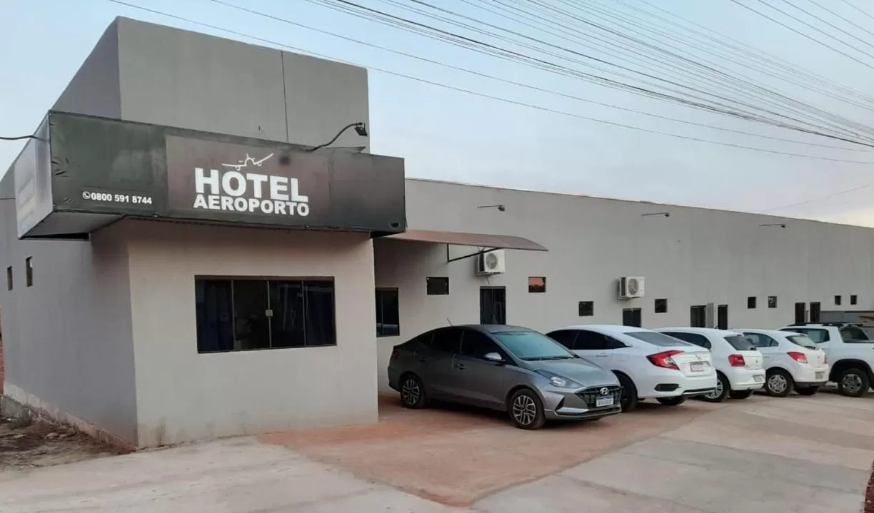 Property Building in Hotel Pousada Aeroporto