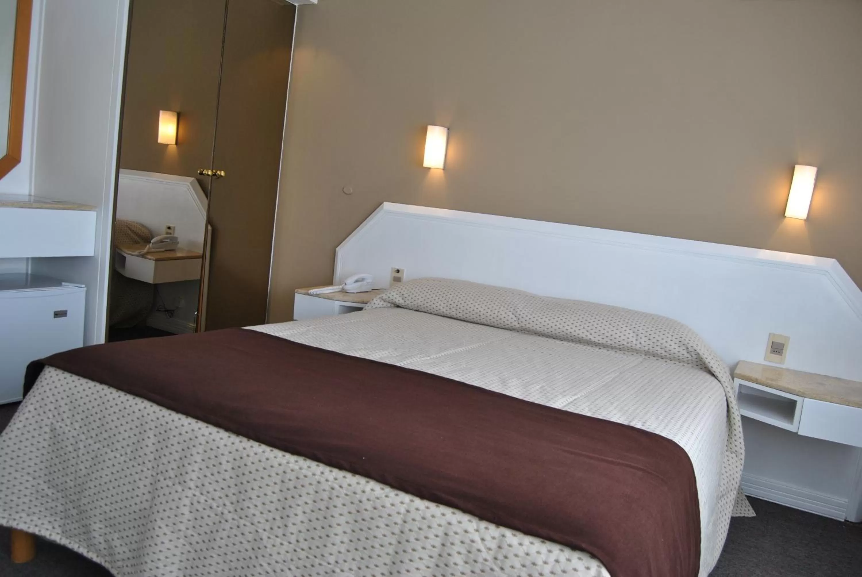 Bedroom, Bed in Hotel Castilla