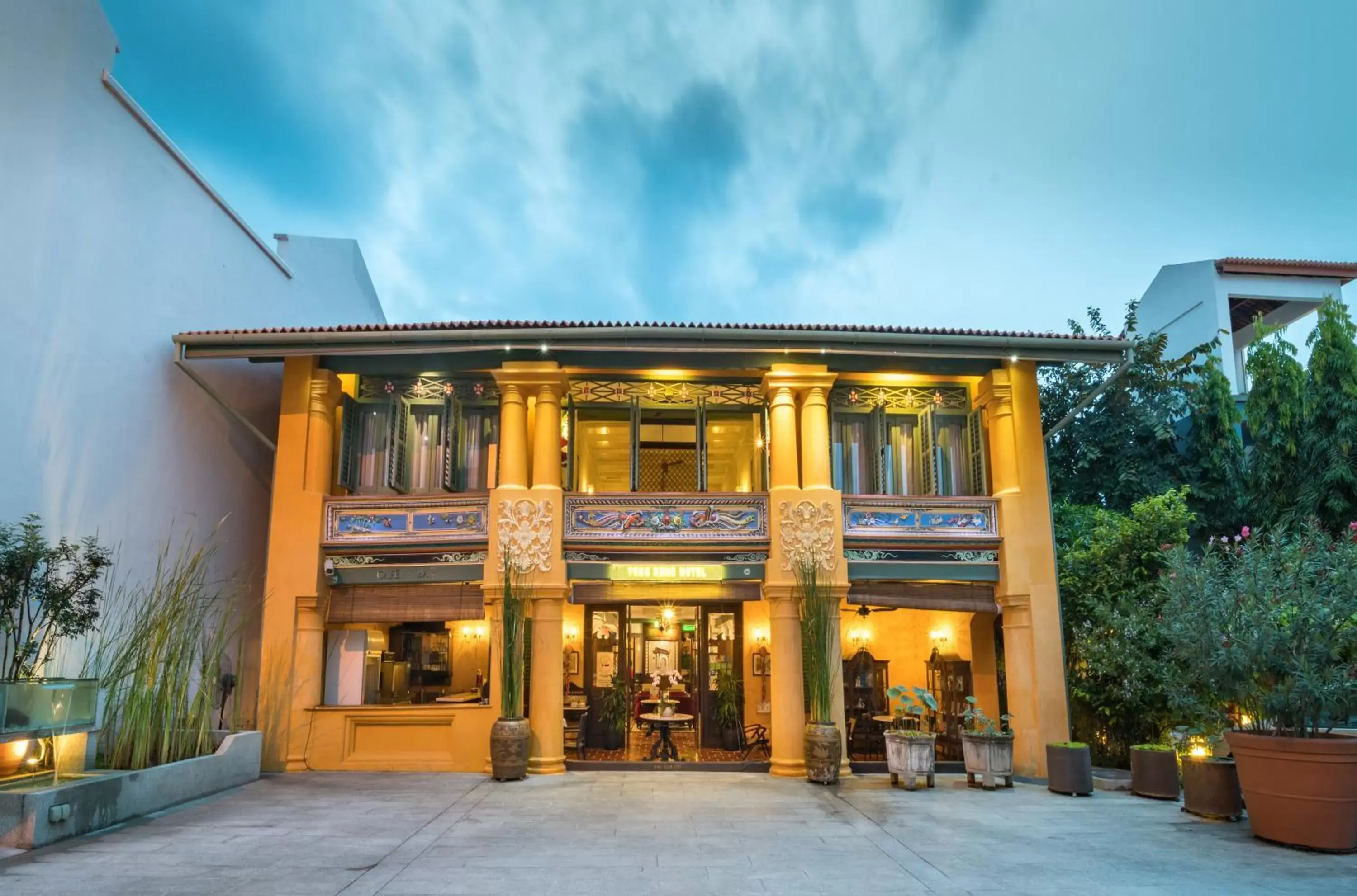 Facade/entrance, Property Building in Yeng Keng Hotel