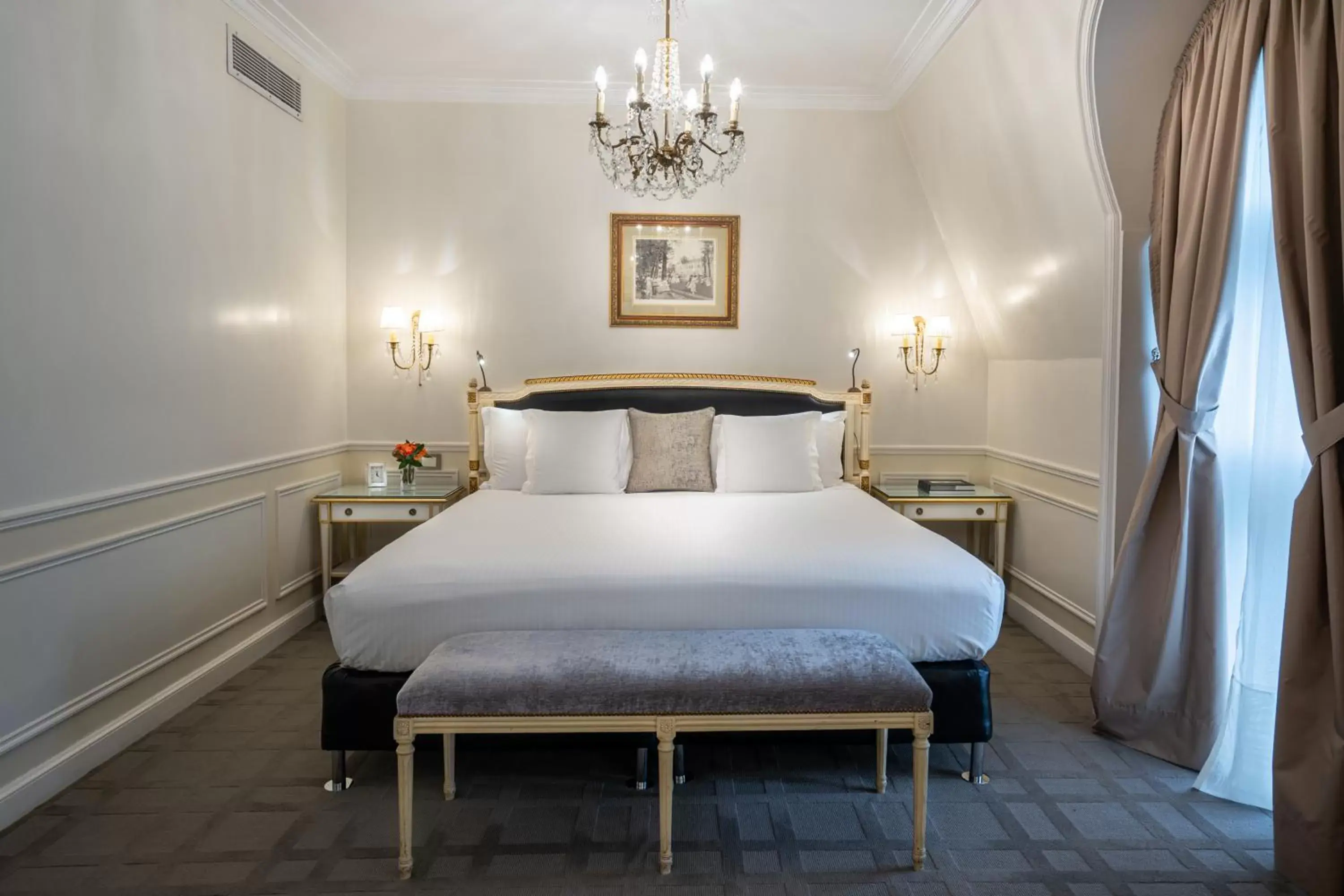 Bedroom, Bed in Alvear Palace Hotel - Leading Hotels of the World