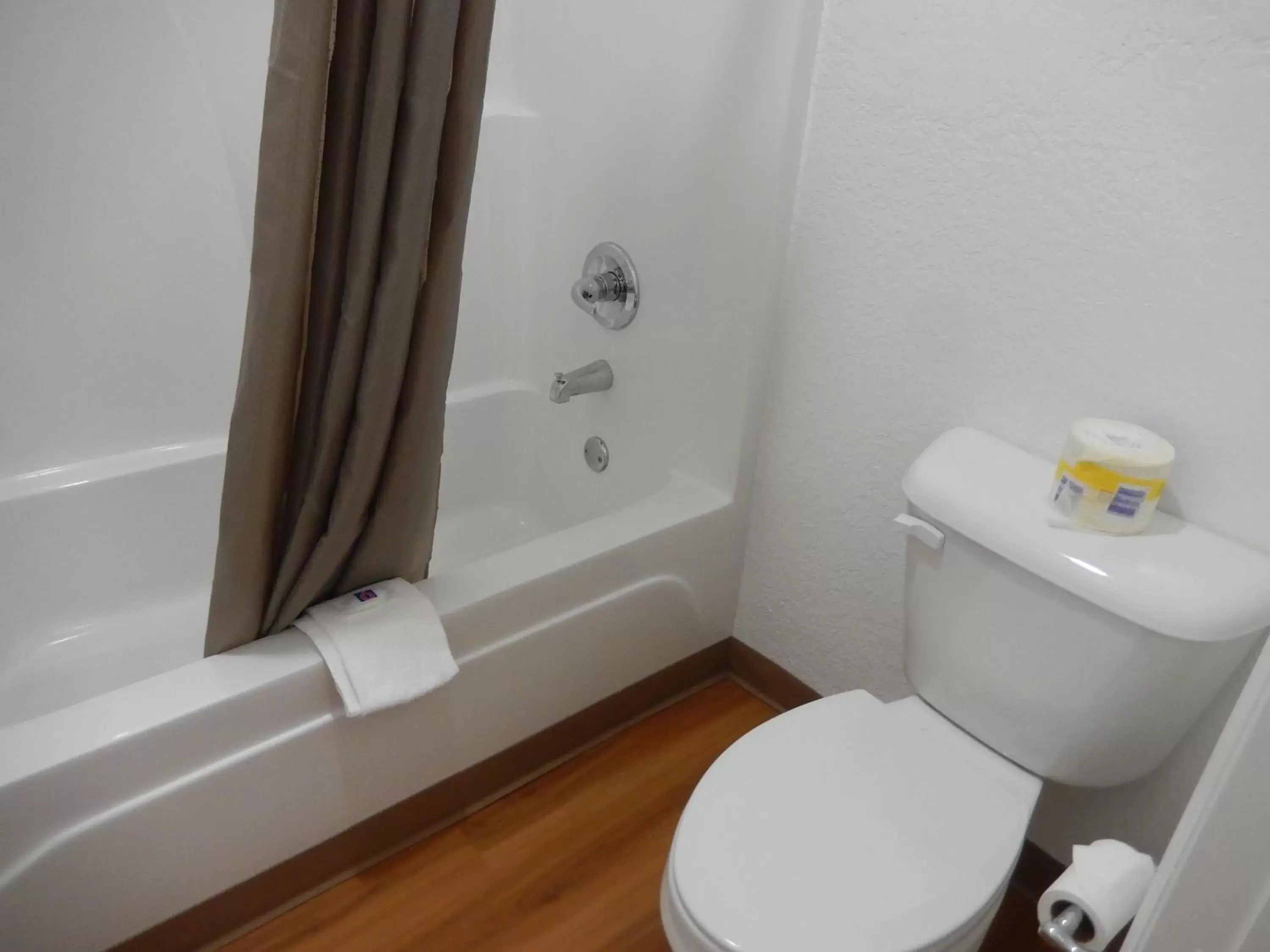 Property building, Bathroom in Motel 6-Moultrie, GA