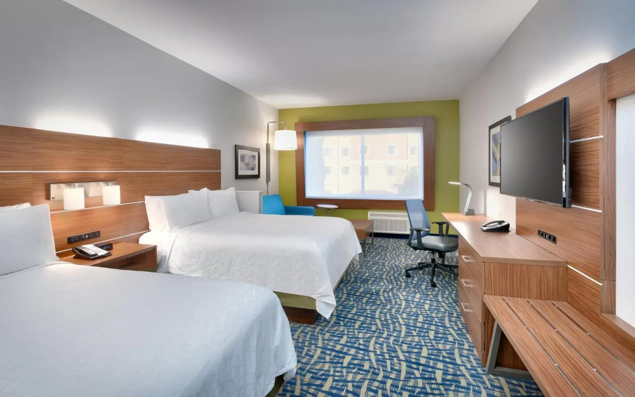 Photo of the whole room in Holiday Inn Express & Suites - Gainesville I-75, an IHG Hotel