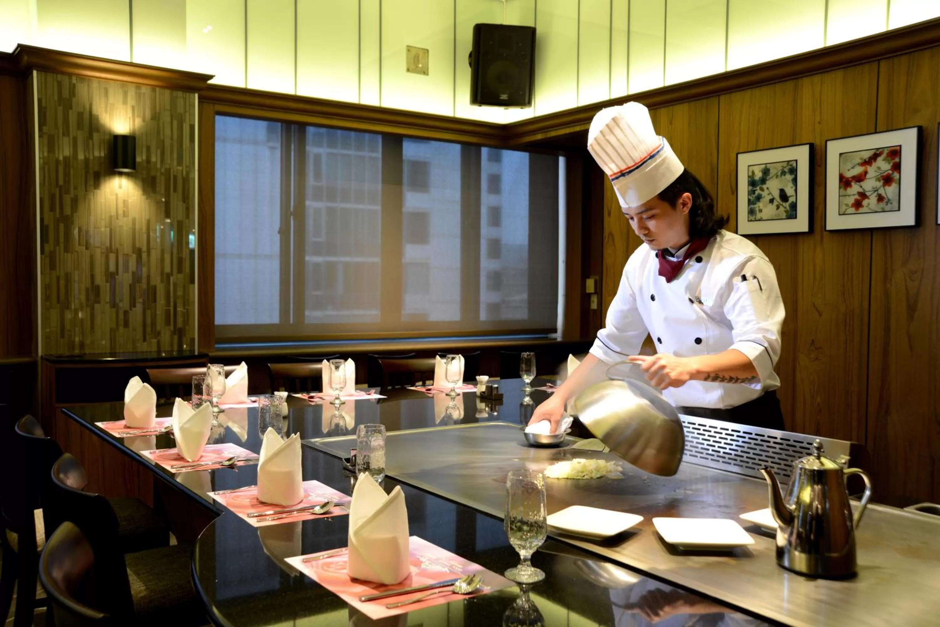 Lunch in Brother Hotel