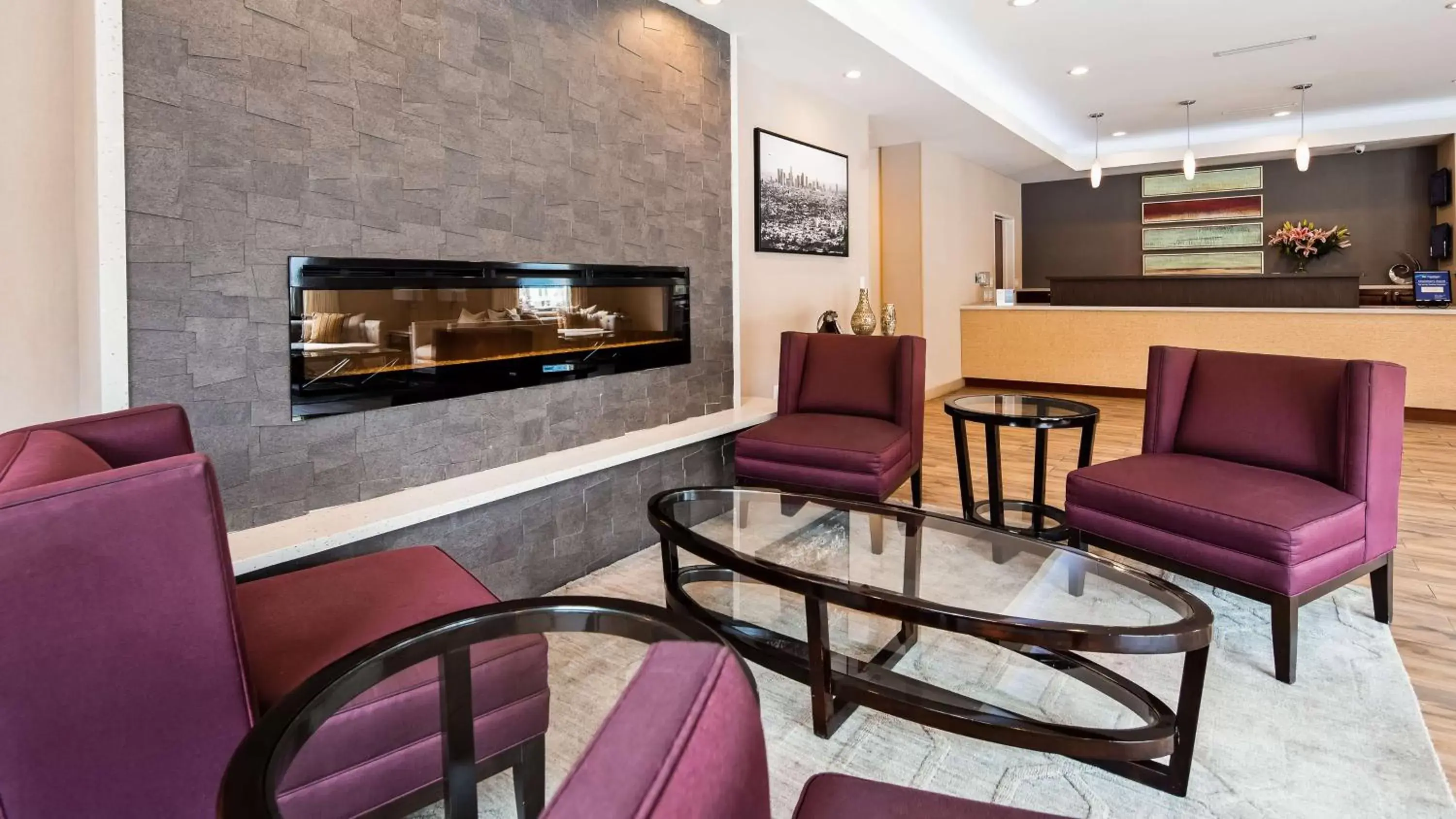 Lobby or reception, Seating Area in Best Western Plus Hotel at the Convention Center