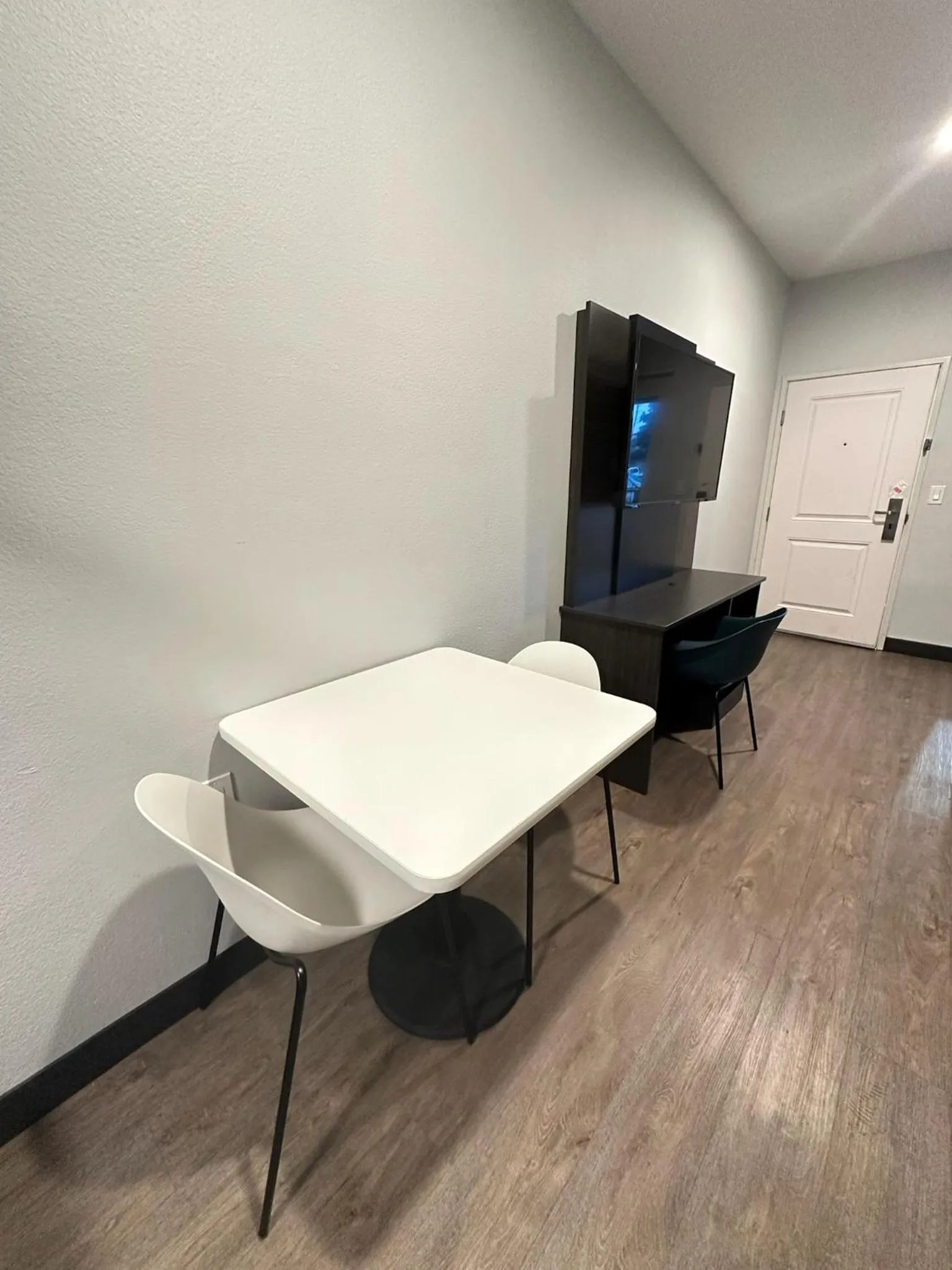 Dining Area in Hotel del SOL