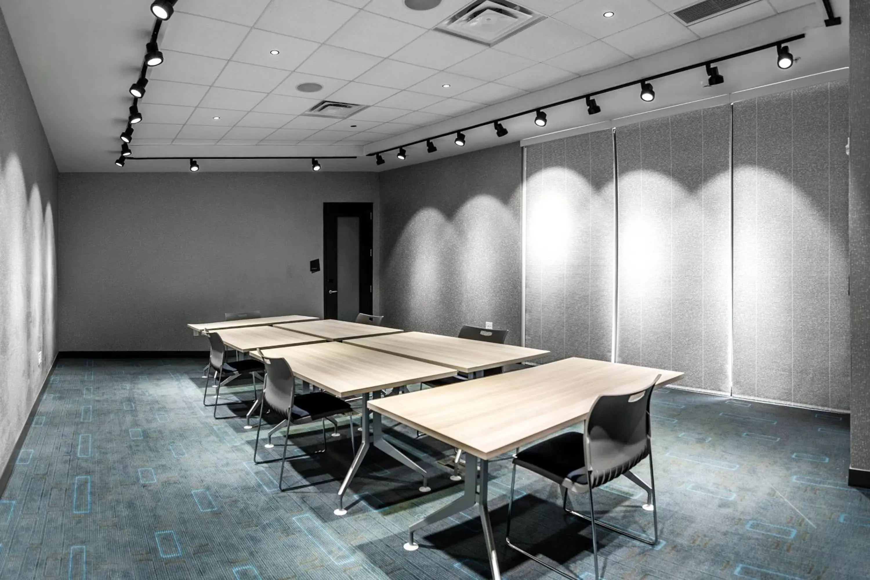 Meeting/conference room in Aloft Columbus Easton