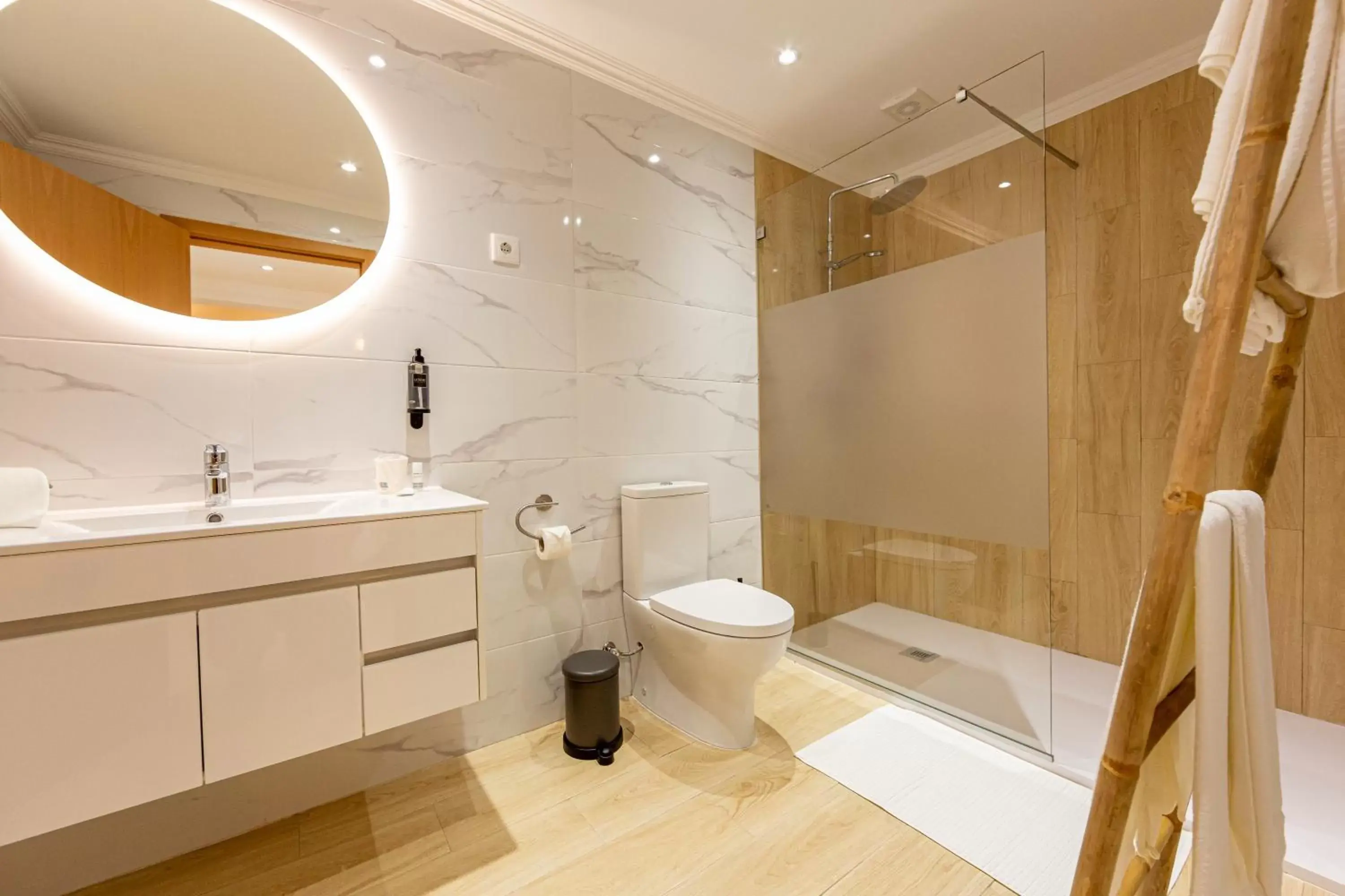 Shower, Bathroom in Luxury Palm Suites