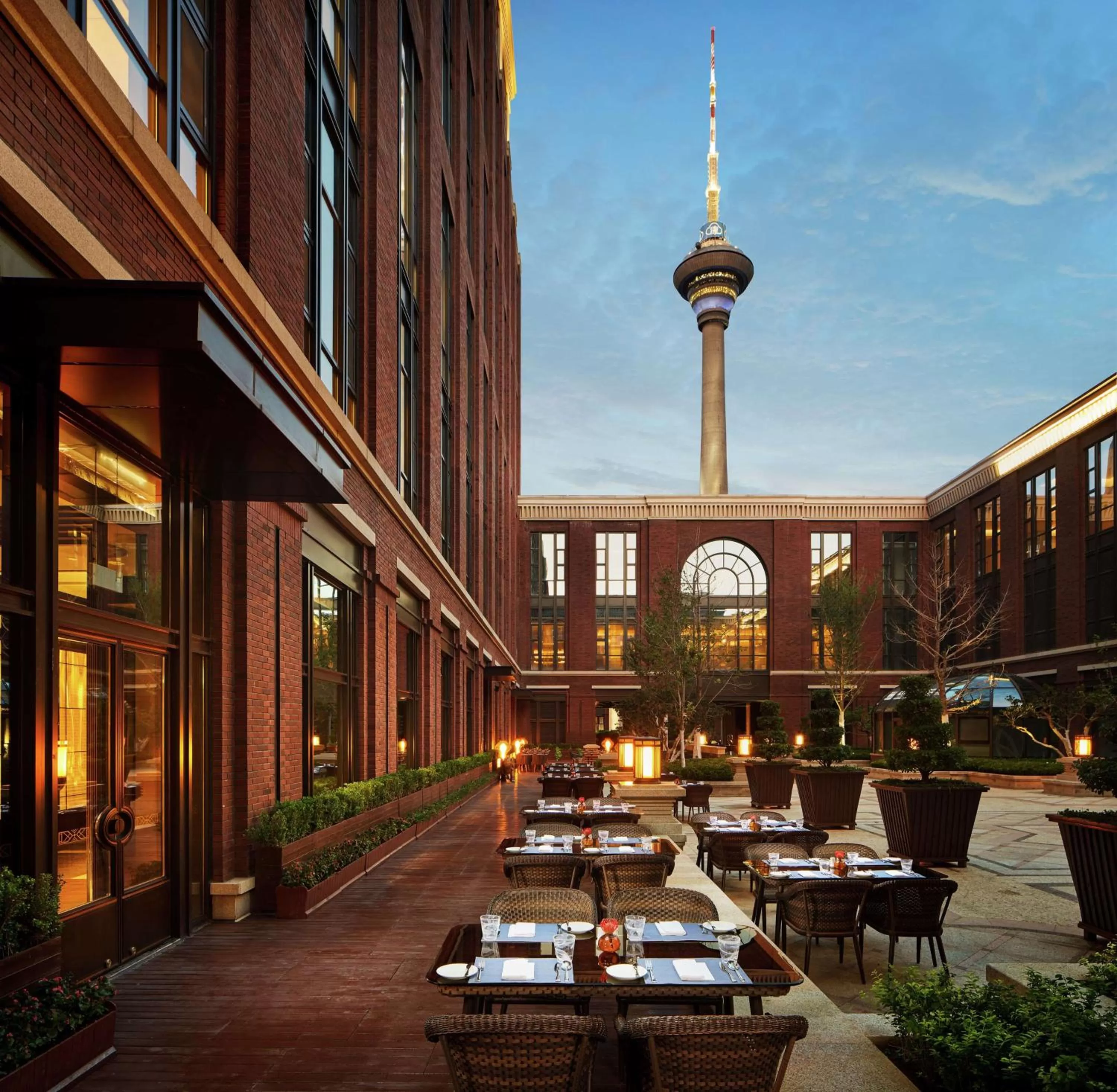 Dining area in Conrad Tianjin