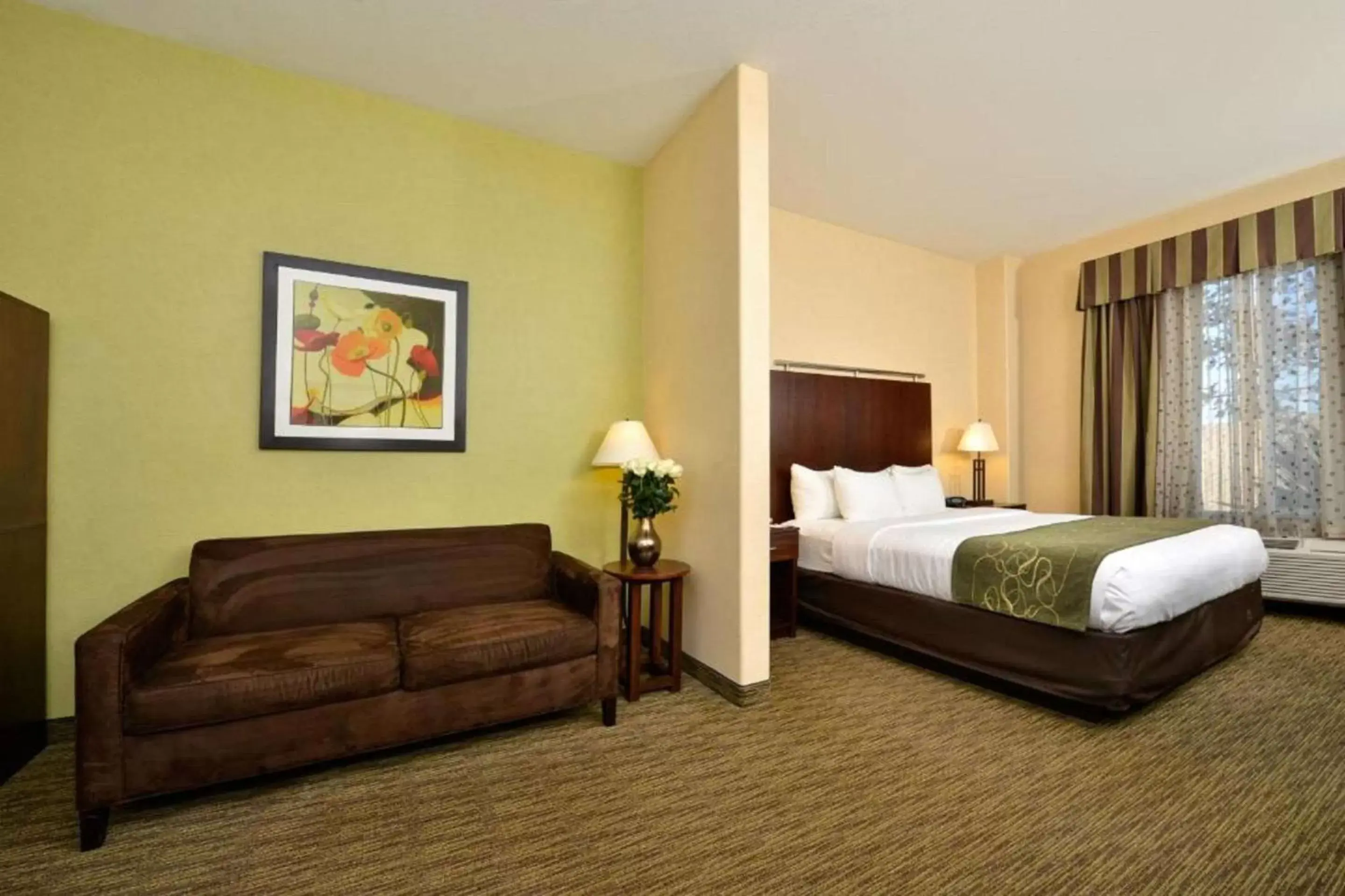Bedroom in Comfort Suites