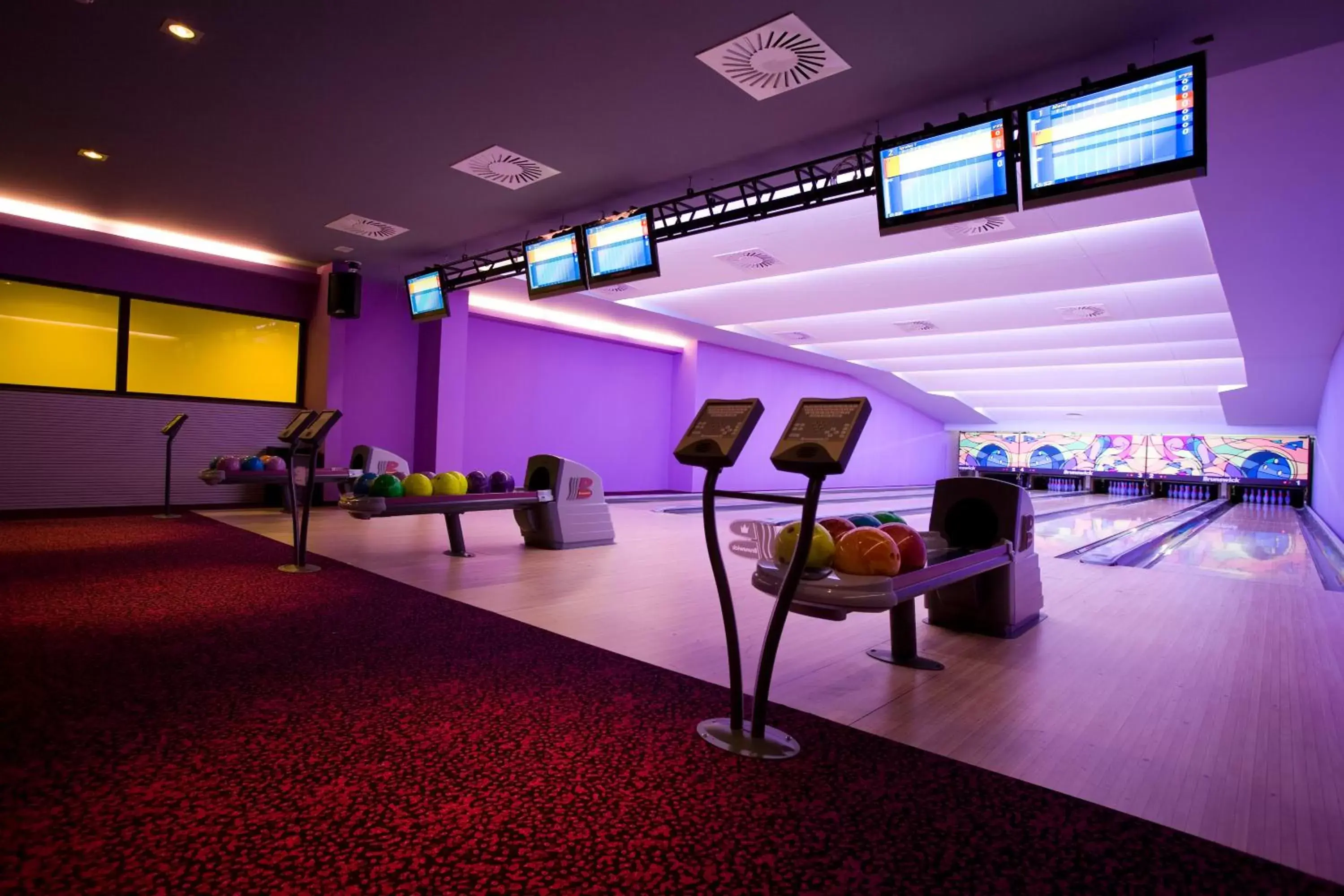 Bowling, Fitness Center/Facilities in Bohinj Eco Hotel