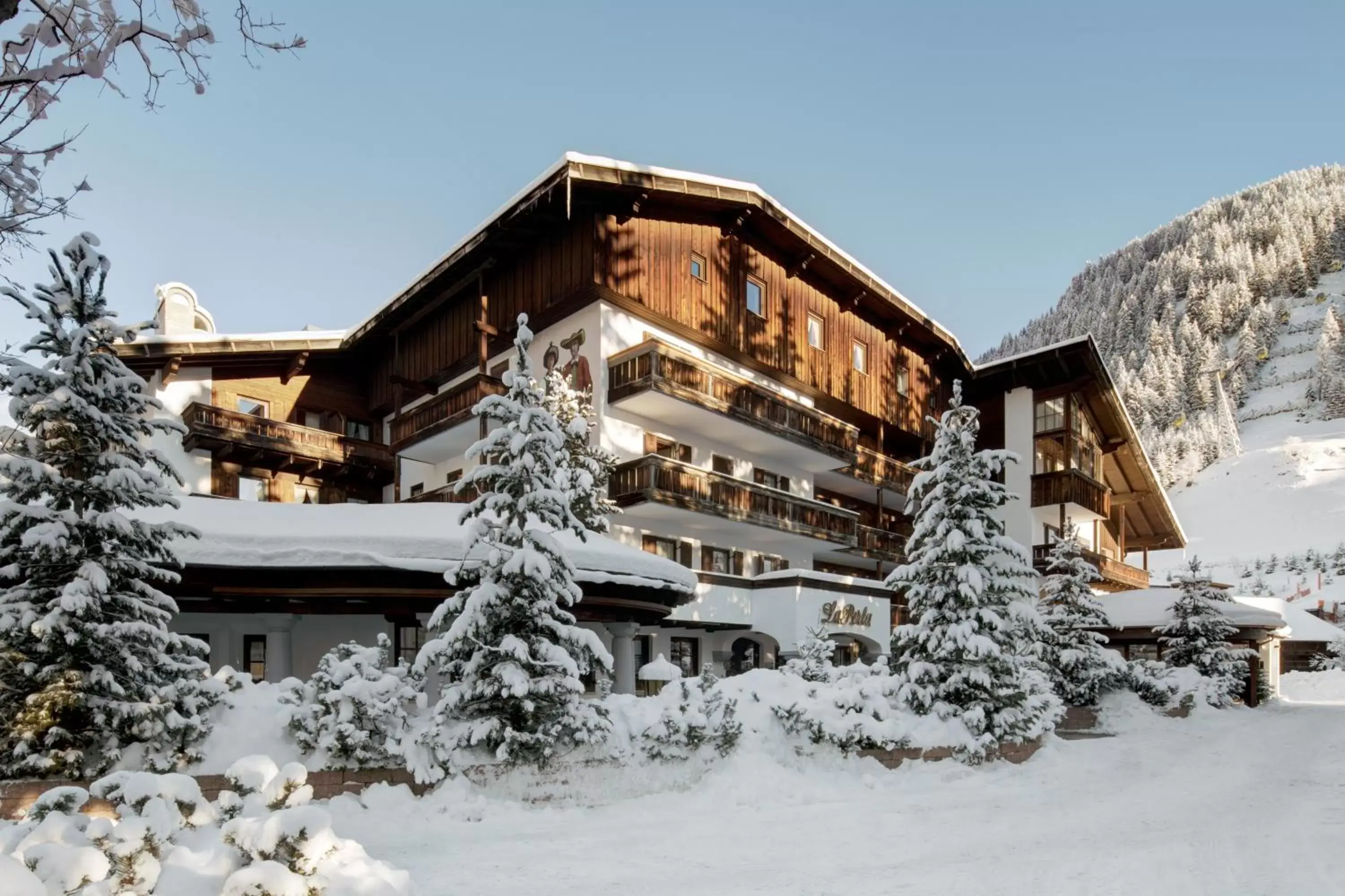 Facade/entrance, Winter in Hotel La Perla: The Leading Hotels of the World