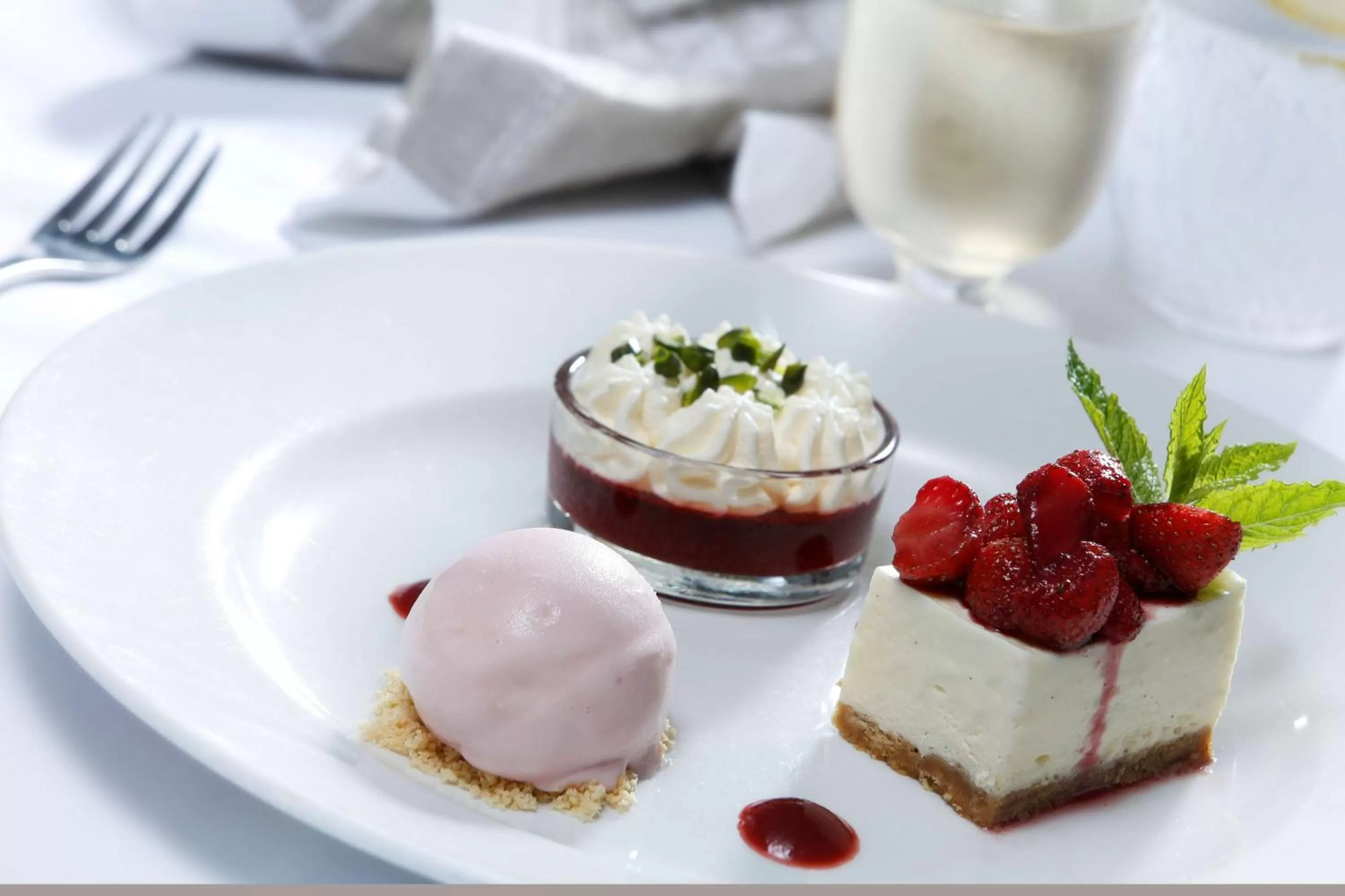 Restaurant/places to eat in The Vine Hotel, Skegness