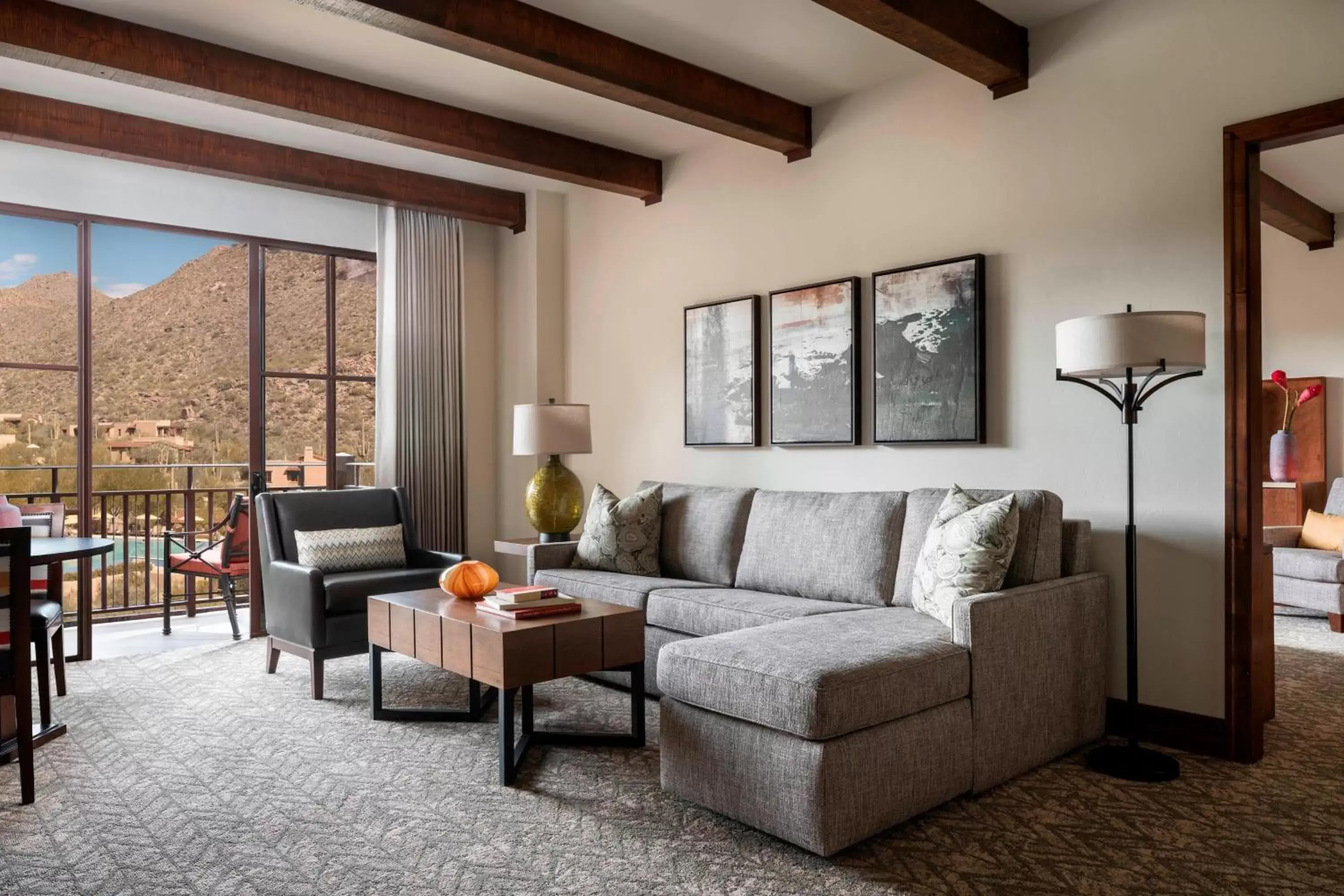 Photo of the whole room, Seating Area in The Ritz-Carlton, Dove Mountain