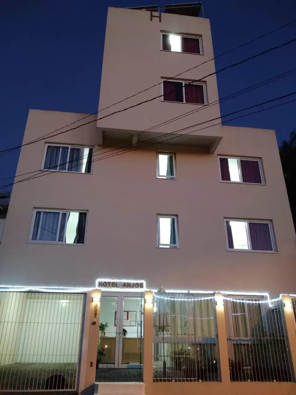 Economy Single Room in Hotel Anjos LTDA Economy Single Room in Hotel Anjos LTDA