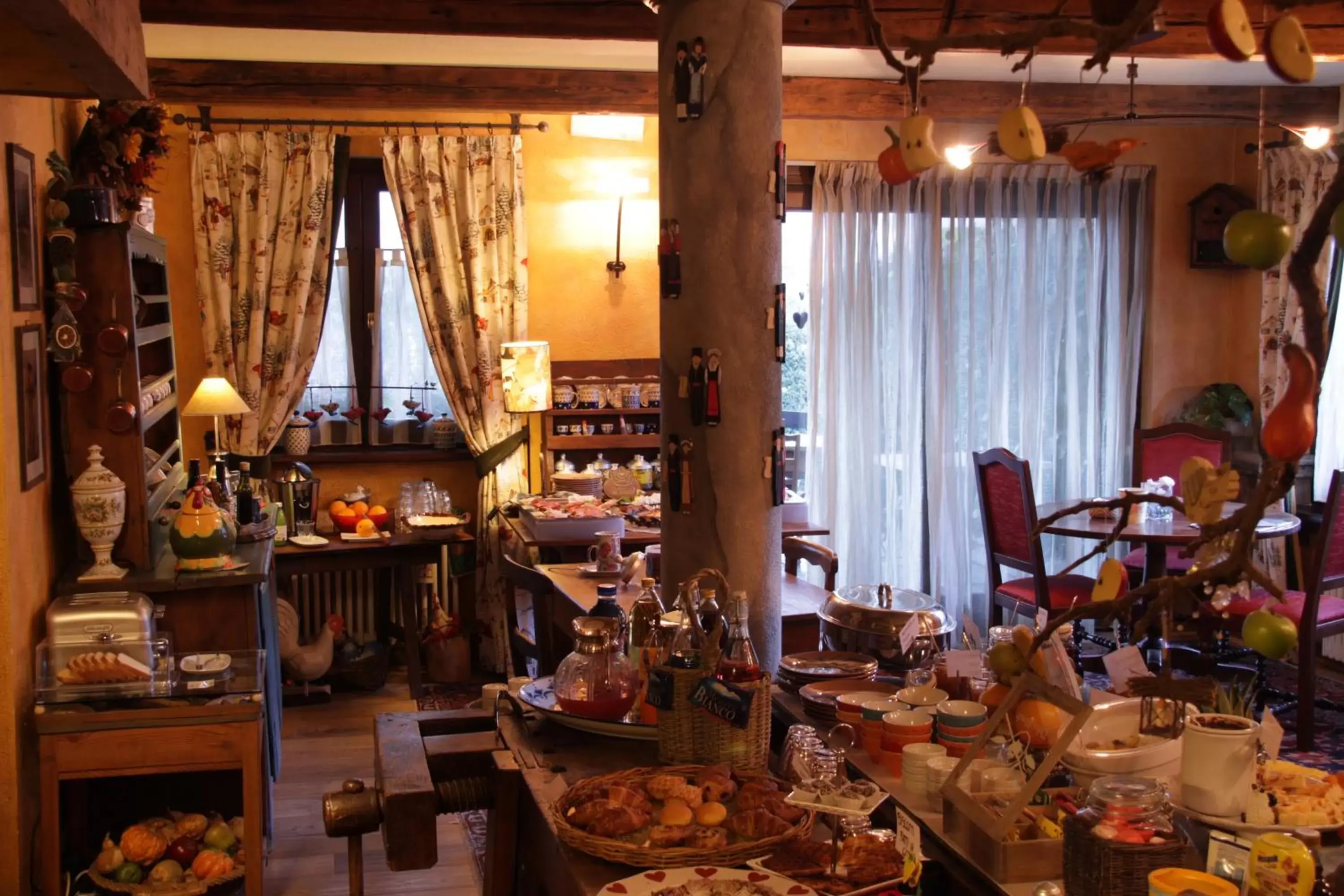 Restaurant/places to eat in Hotel Chalet La Meridiana