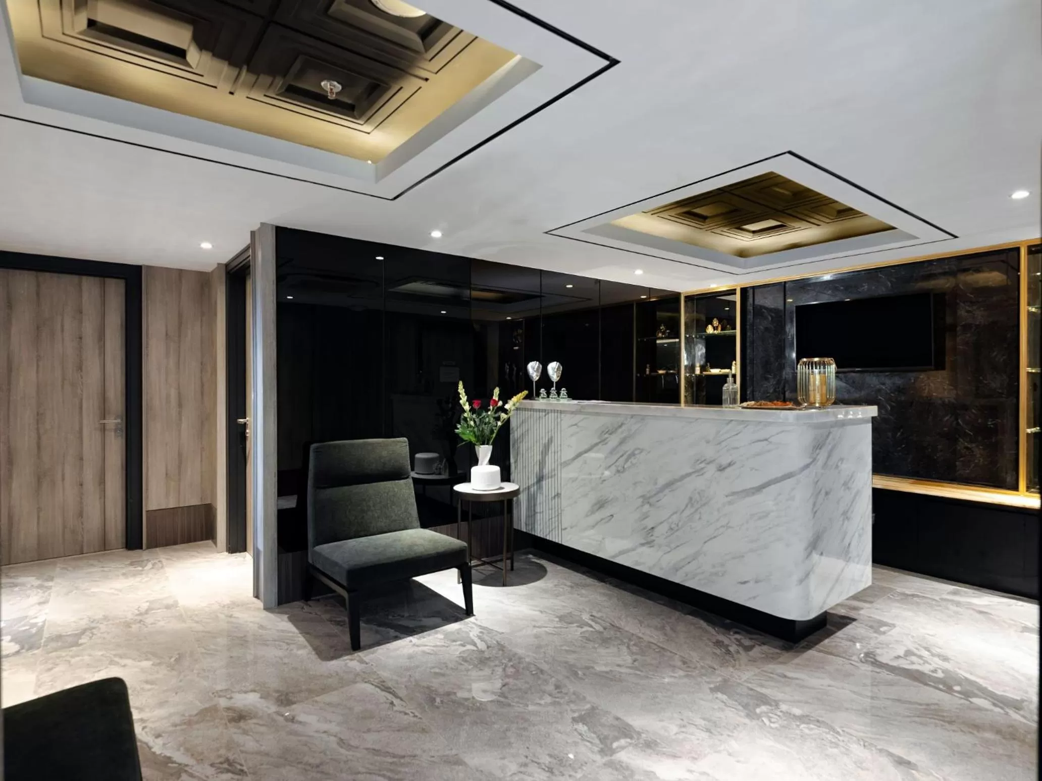 Spa and wellness centre/facilities in Royal Malioboro by ASTON