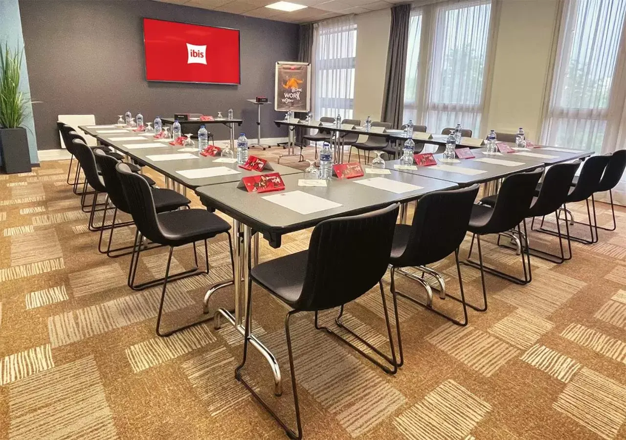 Meeting/conference room in ibis Nancy Centre Sainte Catherine