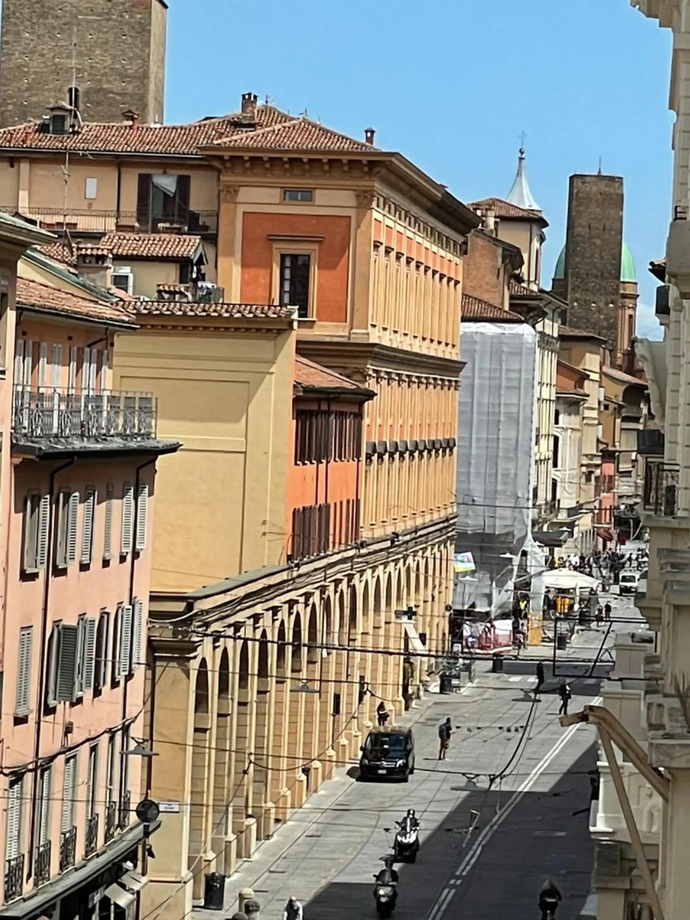 Neighbourhood in Hotel Panorama Bologna