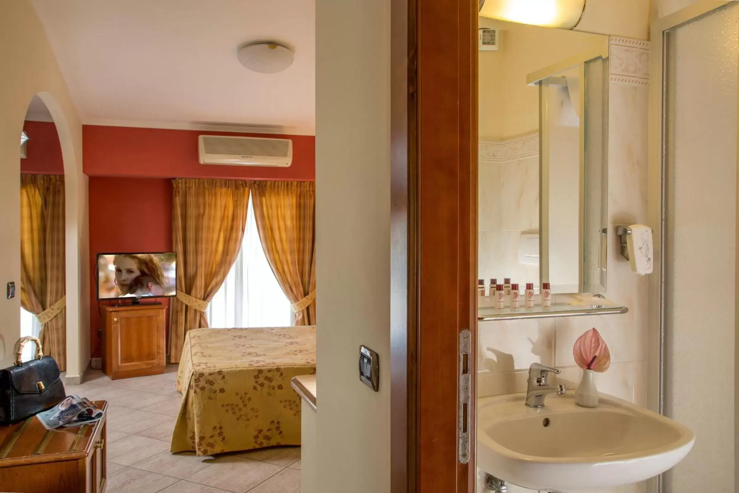 Photo of the whole room, Bathroom in Marini Park Hotel