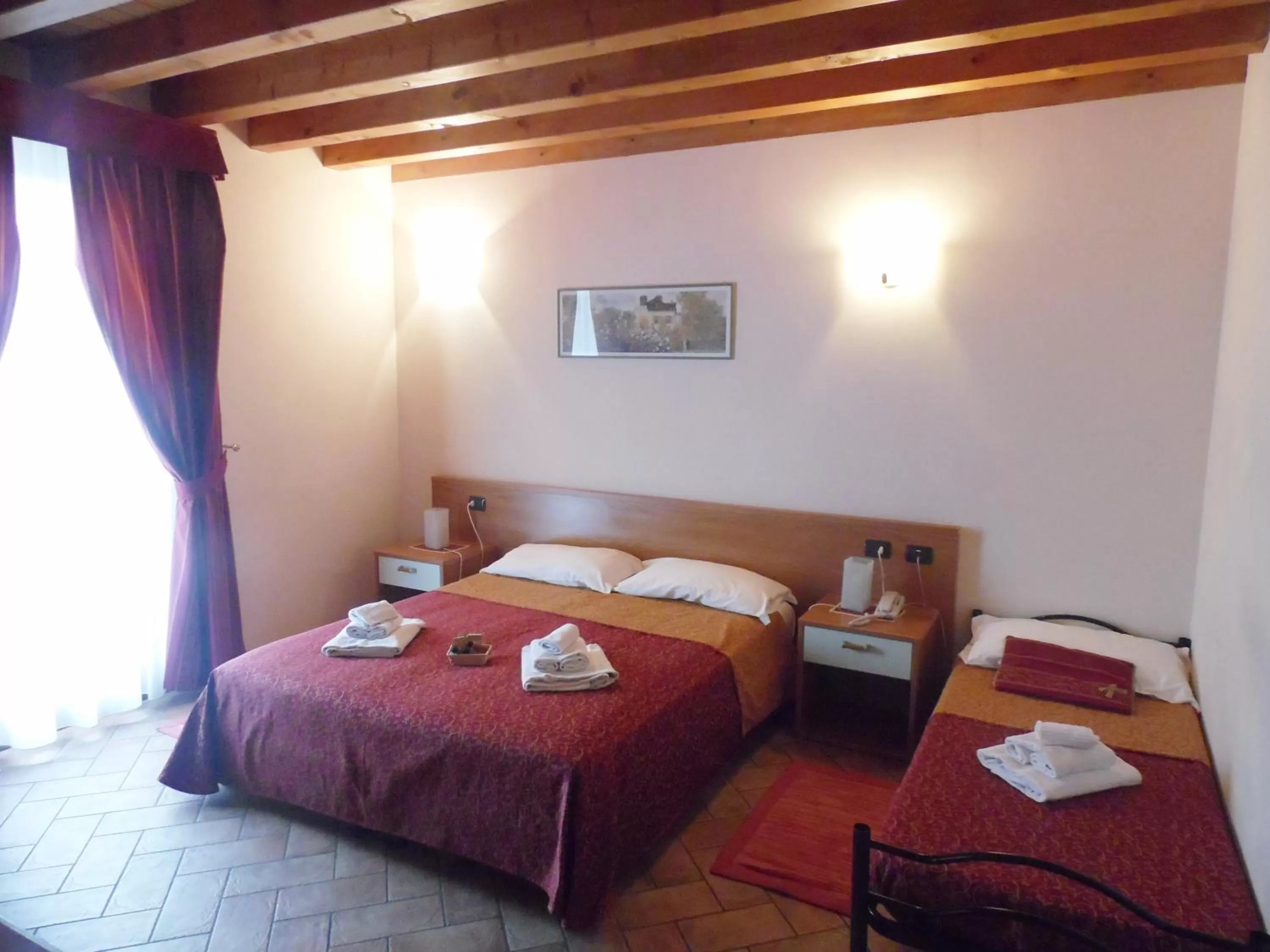 Bedroom, Bed in Hotel Agli Ulivi