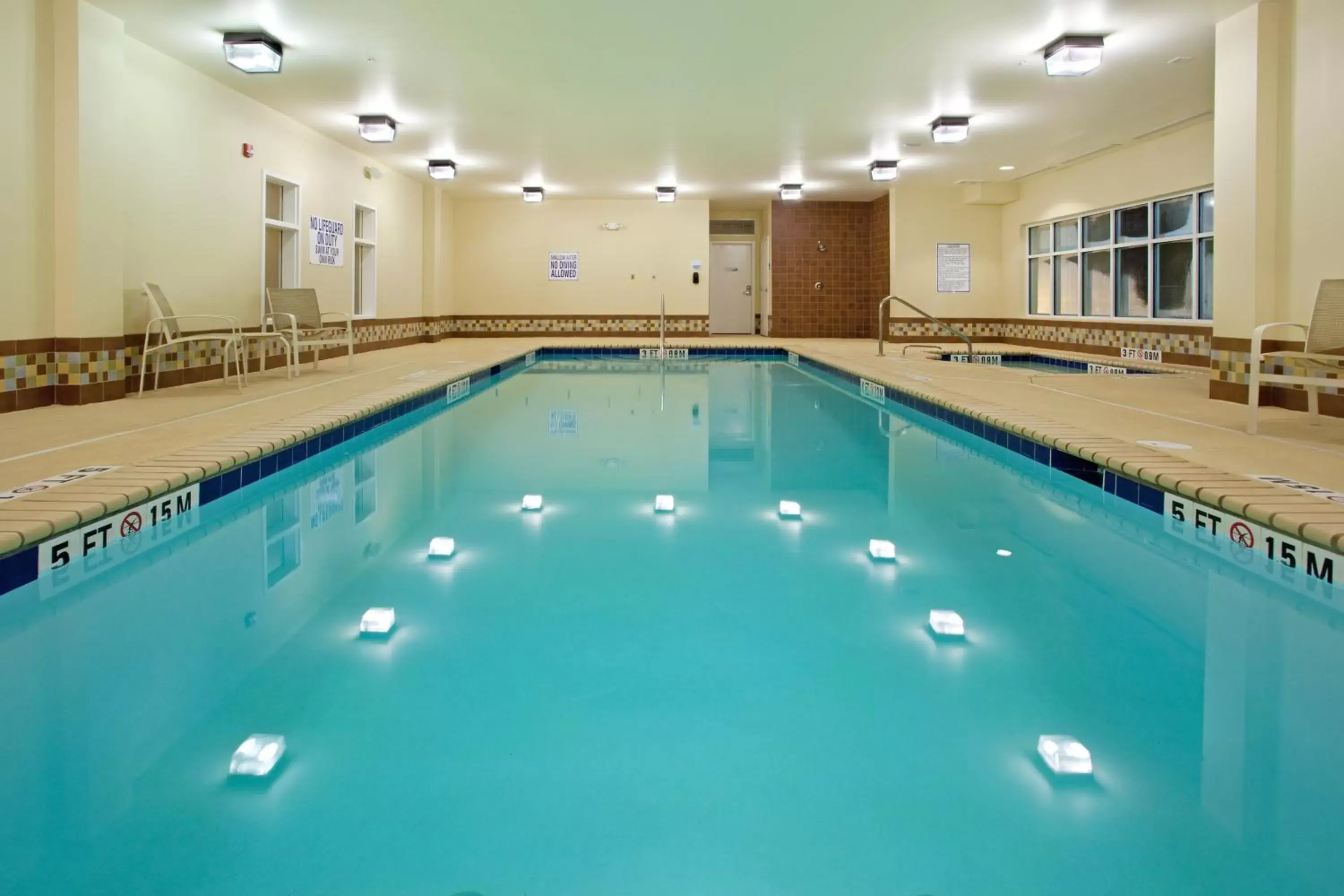 Swimming Pool in Holiday Inn Express and Suites Newberry, an IHG Hotel