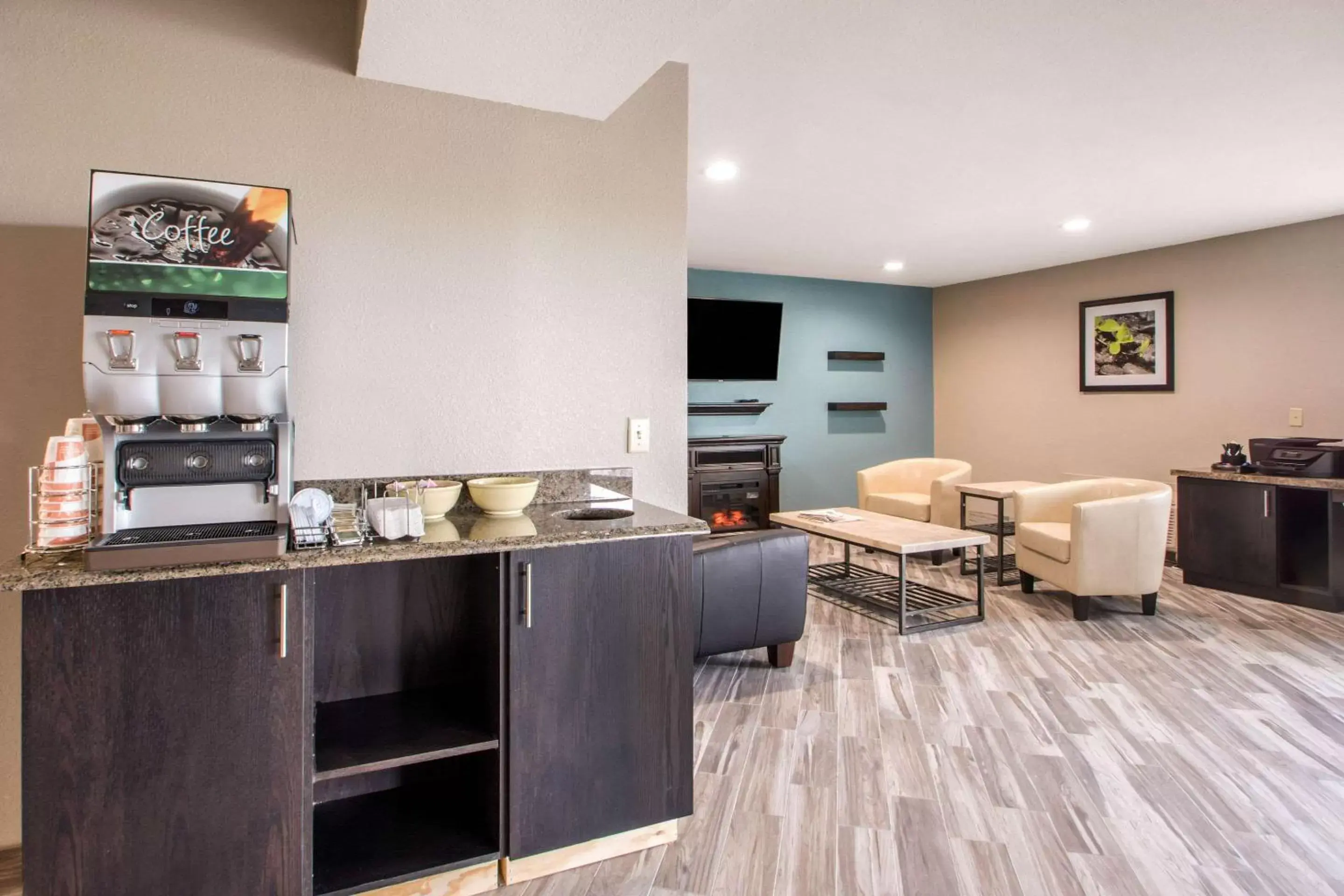 Lobby or reception in Quality Inn Madison West Near University Area Lobby or reception in Quality Inn Madison West Near University Area