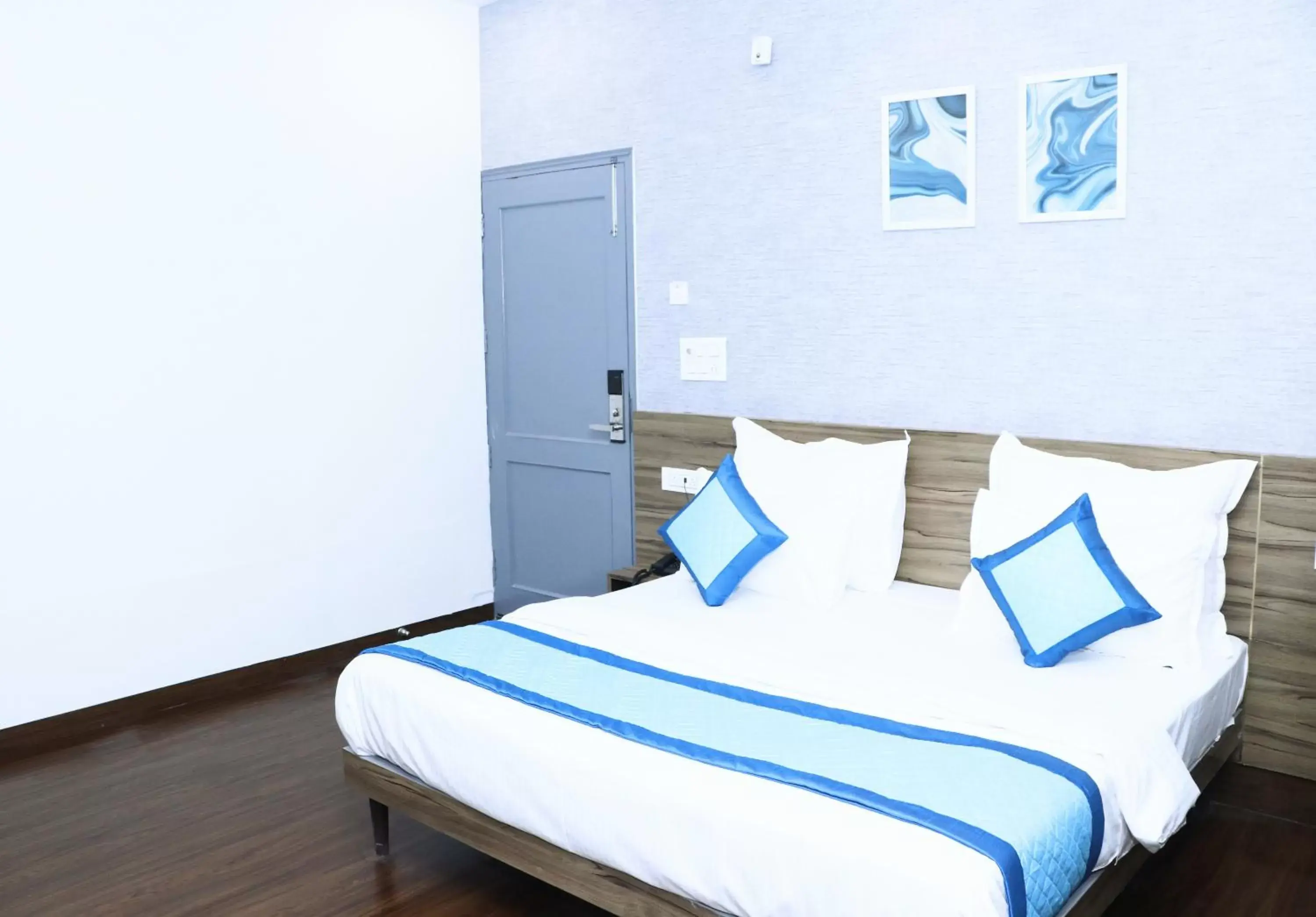 Bed in Gallivanto Inn - Rohini Bed in Gallivanto Inn - Rohini