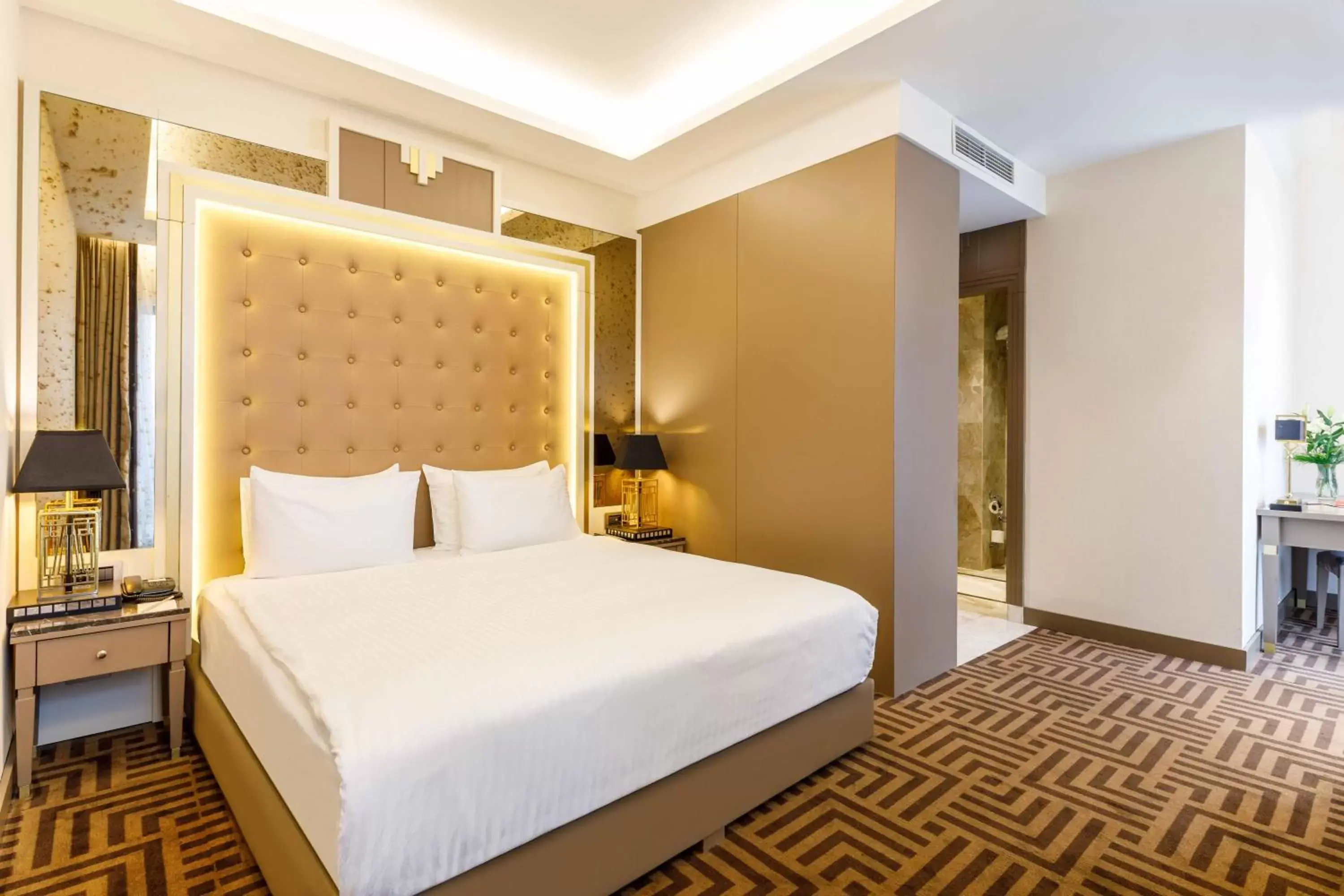 Photo of the whole room, Bed in Ramada by Wyndham Istanbul Golden Horn