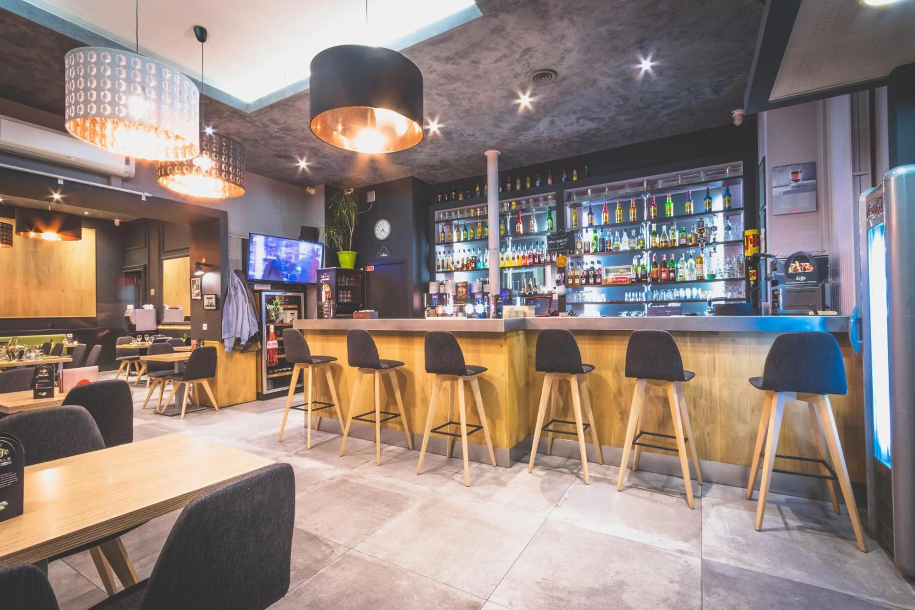 Restaurant/places to eat in Hotel Actuel Chambéry Centre Gare