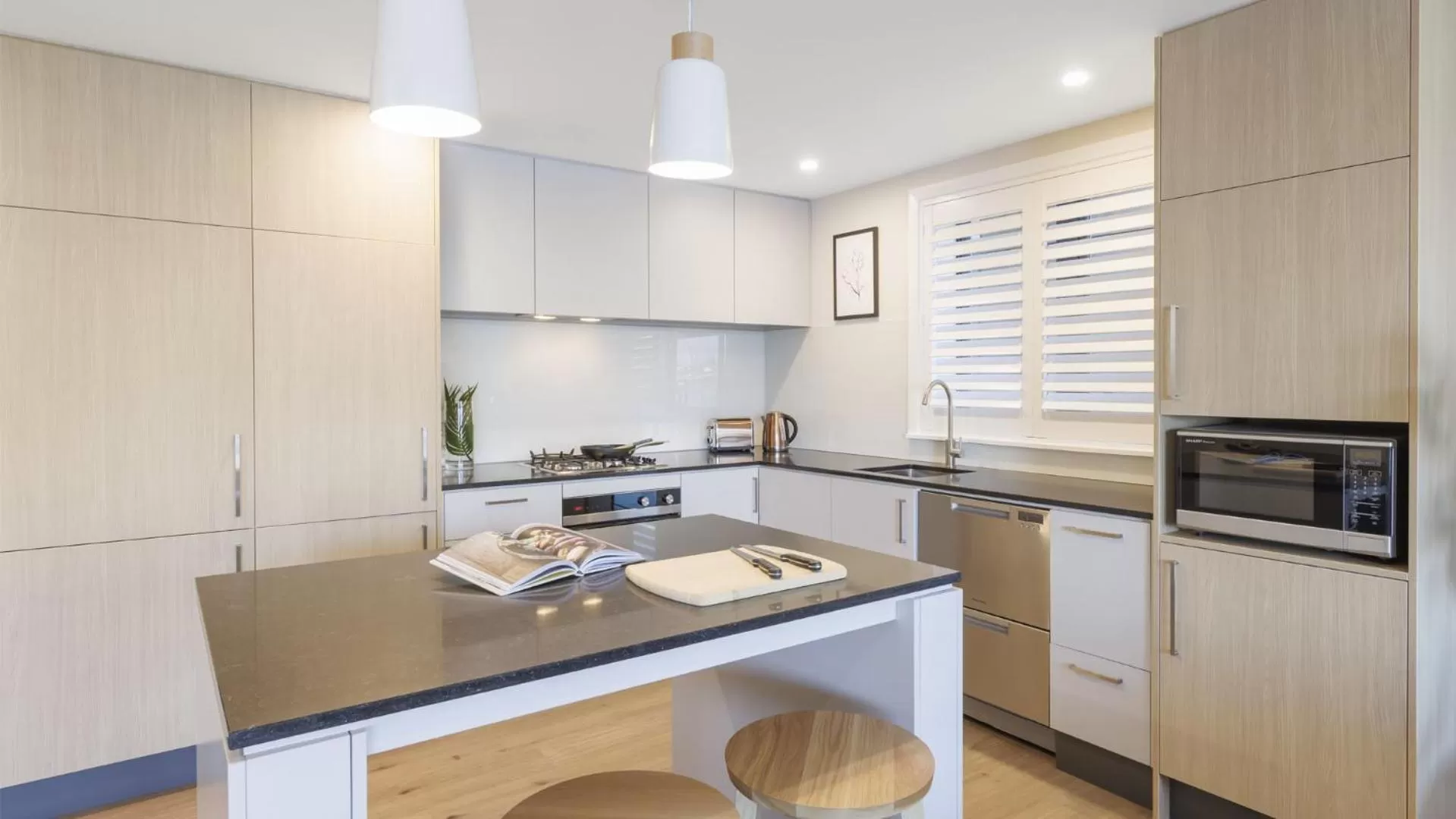 Coffee/tea facilities in Oaks Queenstown Shores Resort