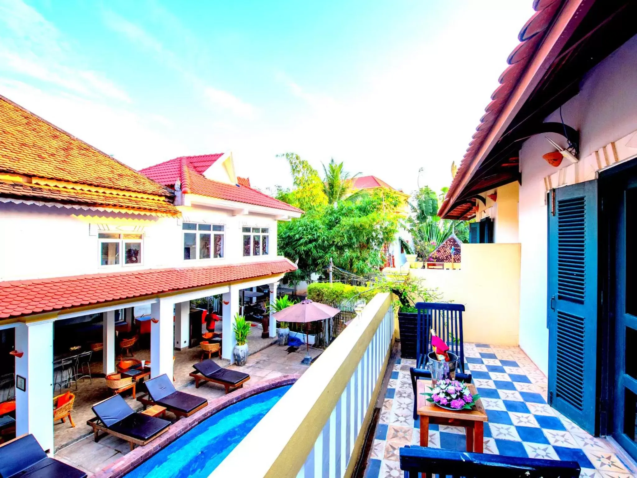 Balcony/Terrace, Swimming Pool in Residence Wat Damnak