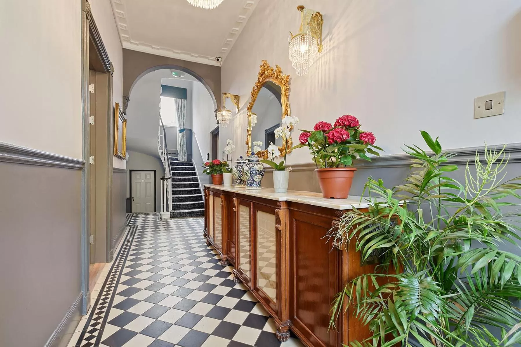 Lobby or reception in The Judd Hotel