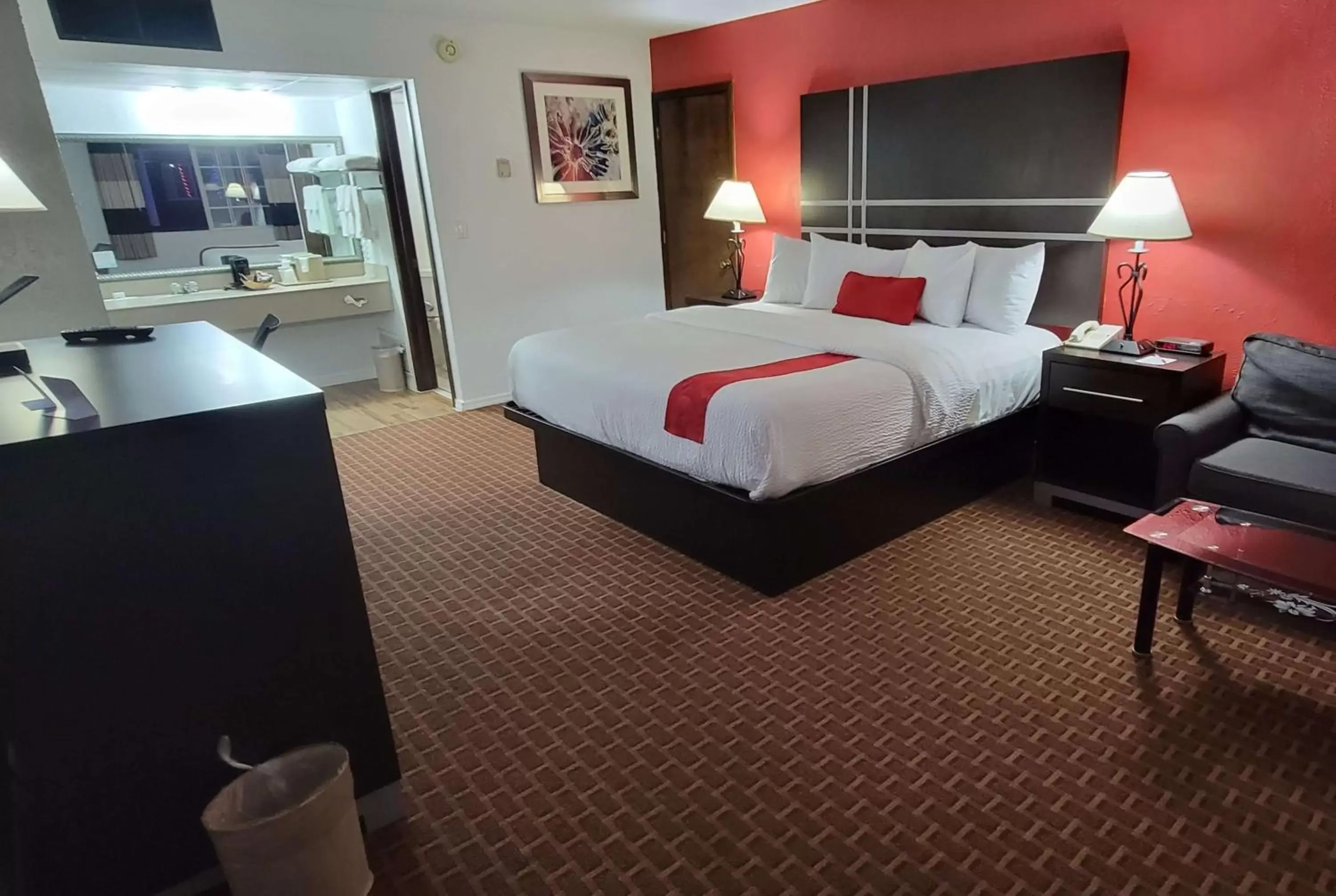 Photo of the whole room, Bed in Ramada by Wyndham Mountain Home