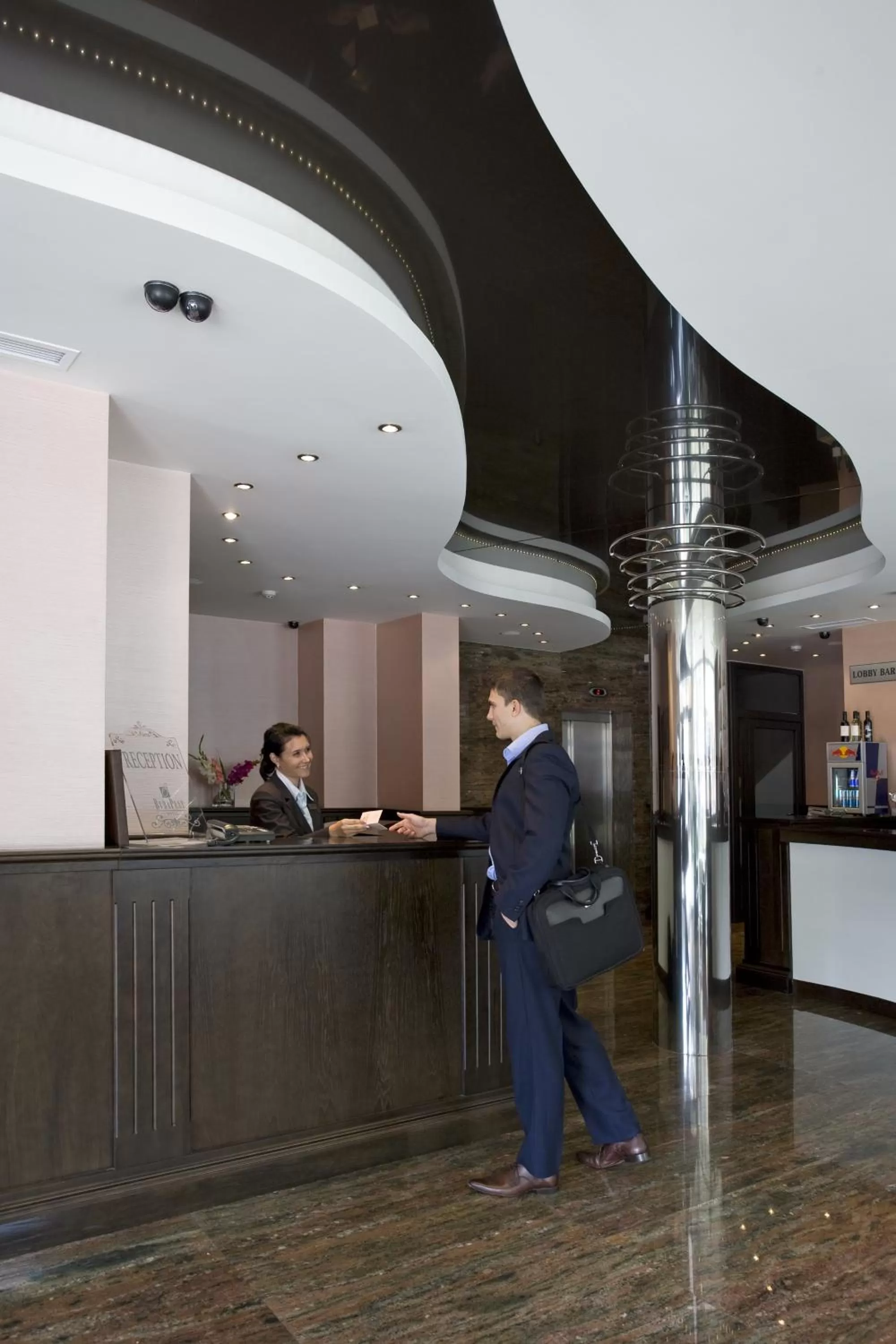 Lobby or reception in Budapest Hotel - Free Parking