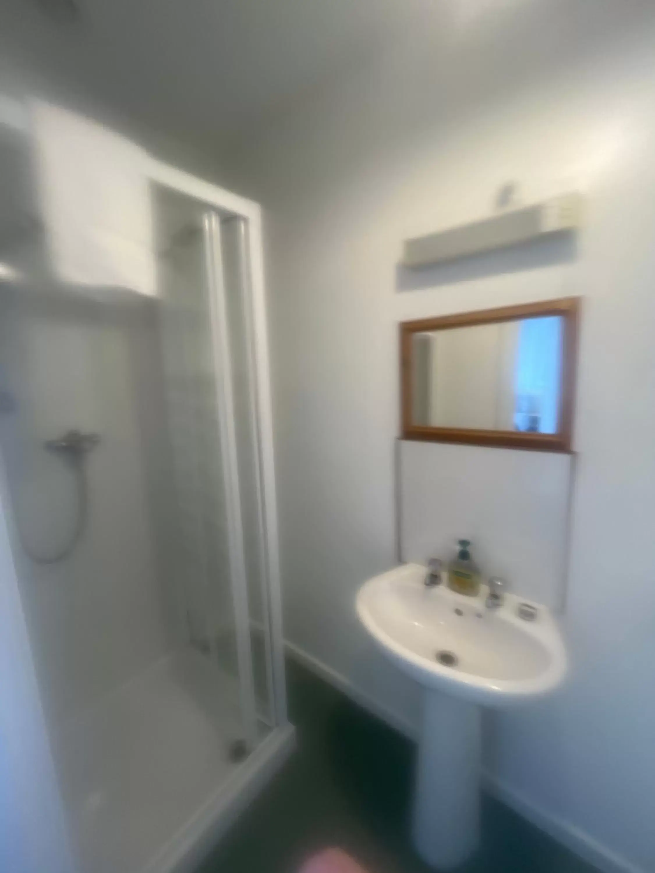 Bathroom in DunMoore Guesthouse