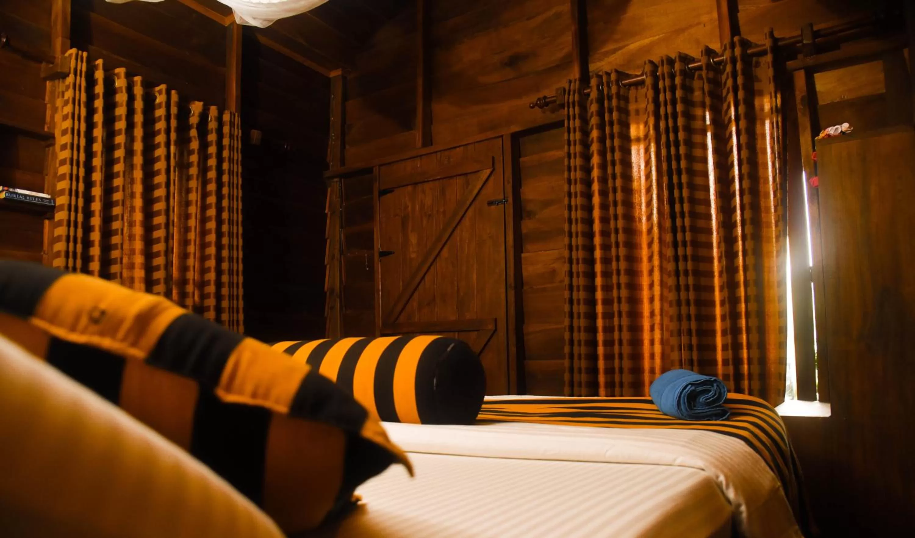 Bed in Madushanka Resort