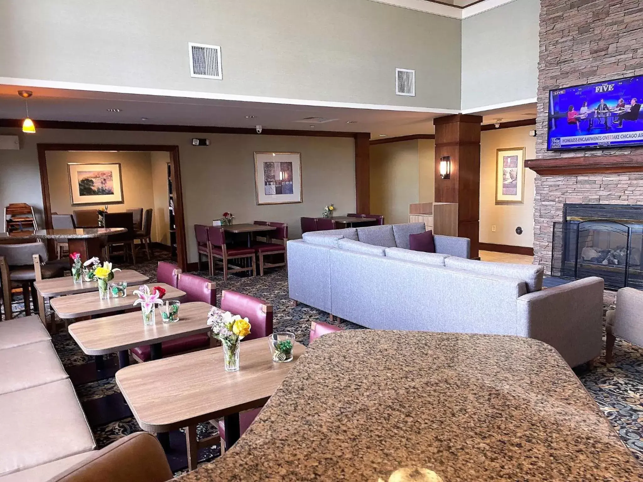 Breakfast, Restaurant/Places to Eat in Staybridge Suites Great Falls, an IHG Hotel