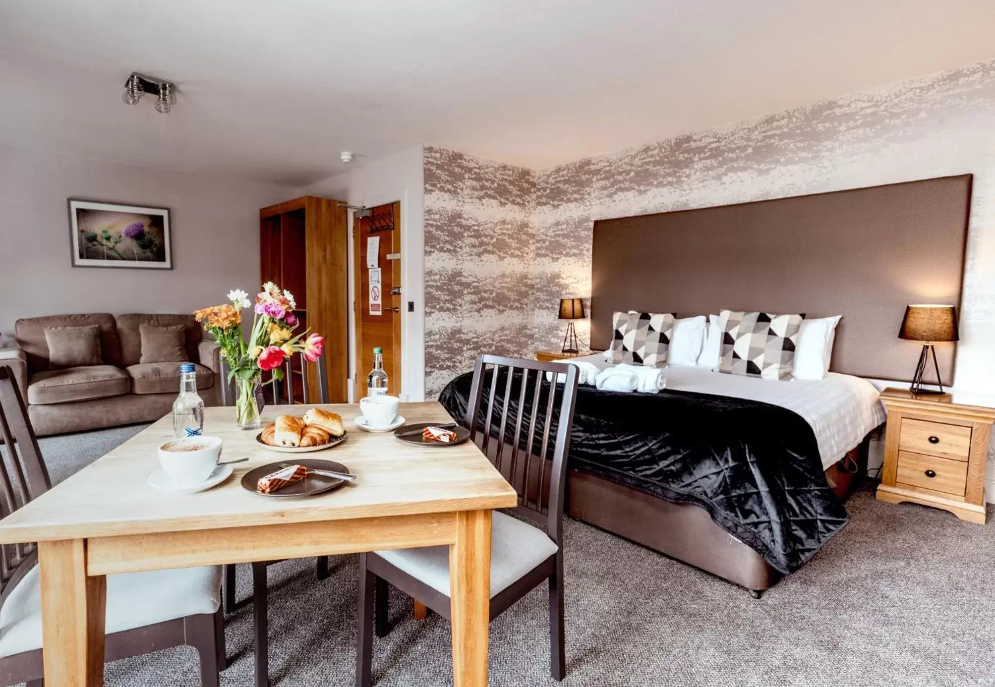 Bedroom, Bed in The Tower Gastro Pub & Apartments Bedroom, Bed in The Tower Gastro Pub & Apartments