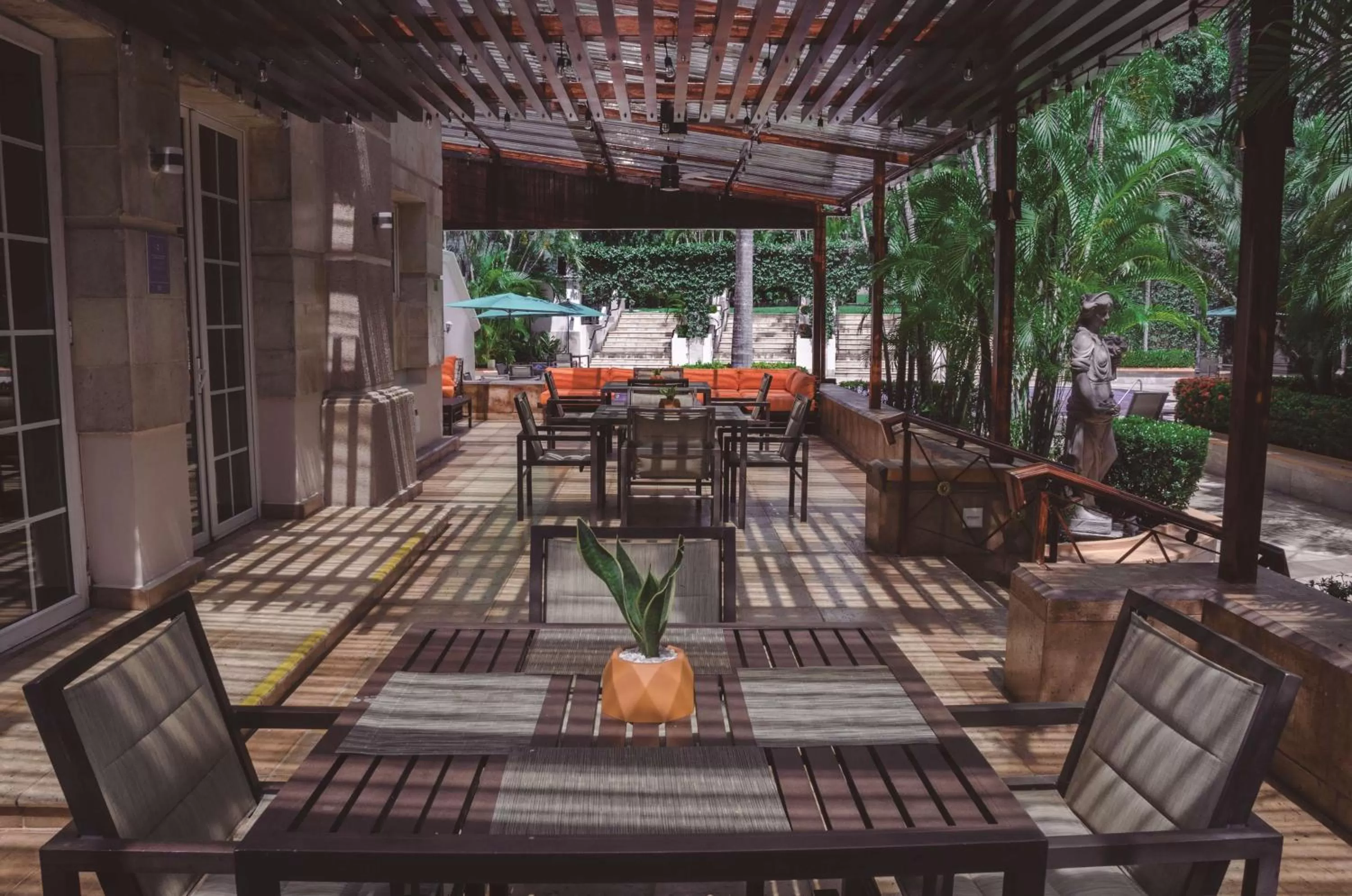 Patio in Hilton Princess San Pedro Sula